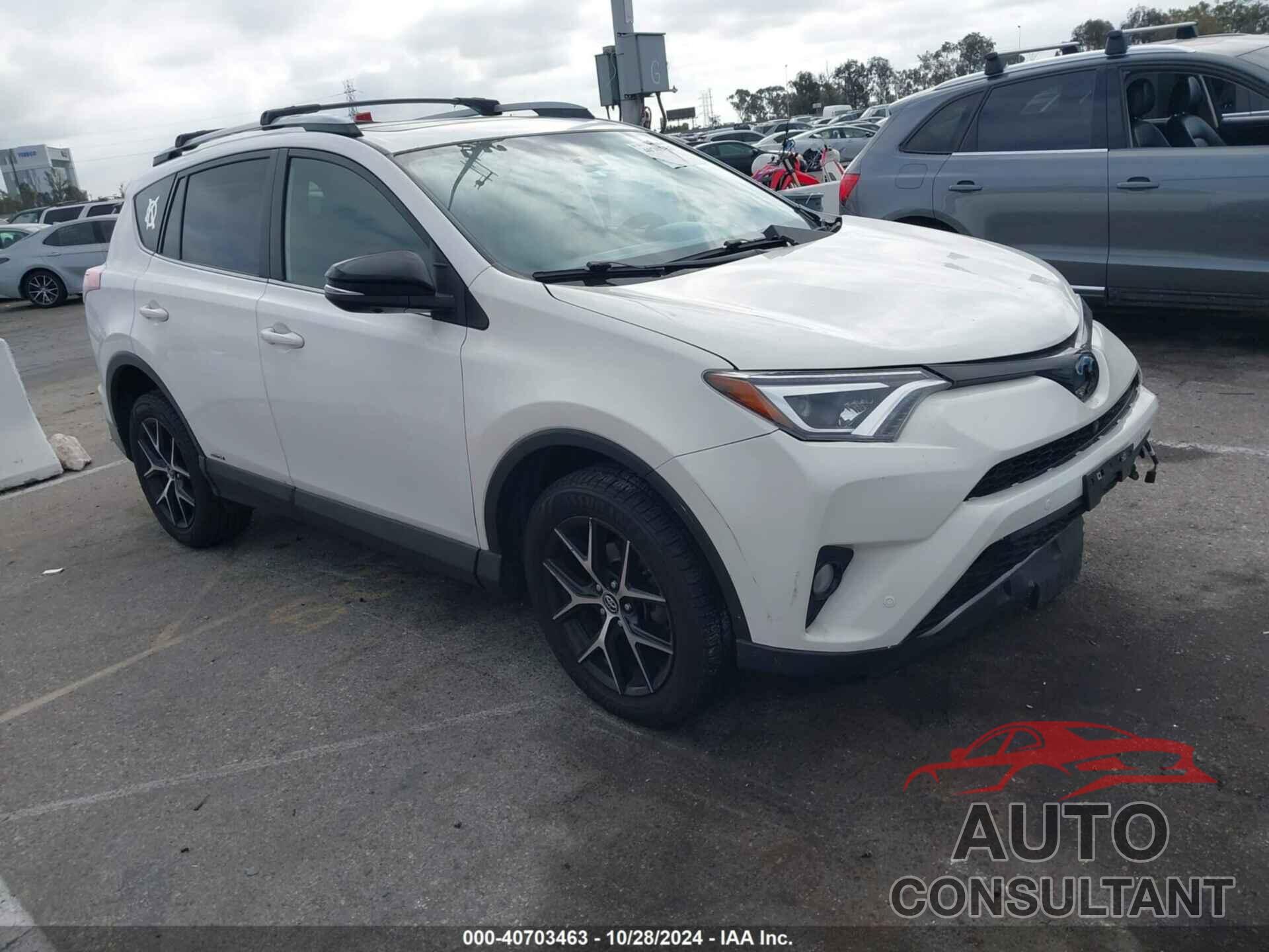 TOYOTA RAV4 HYBRID 2018 - JTMJJREV6JD153888