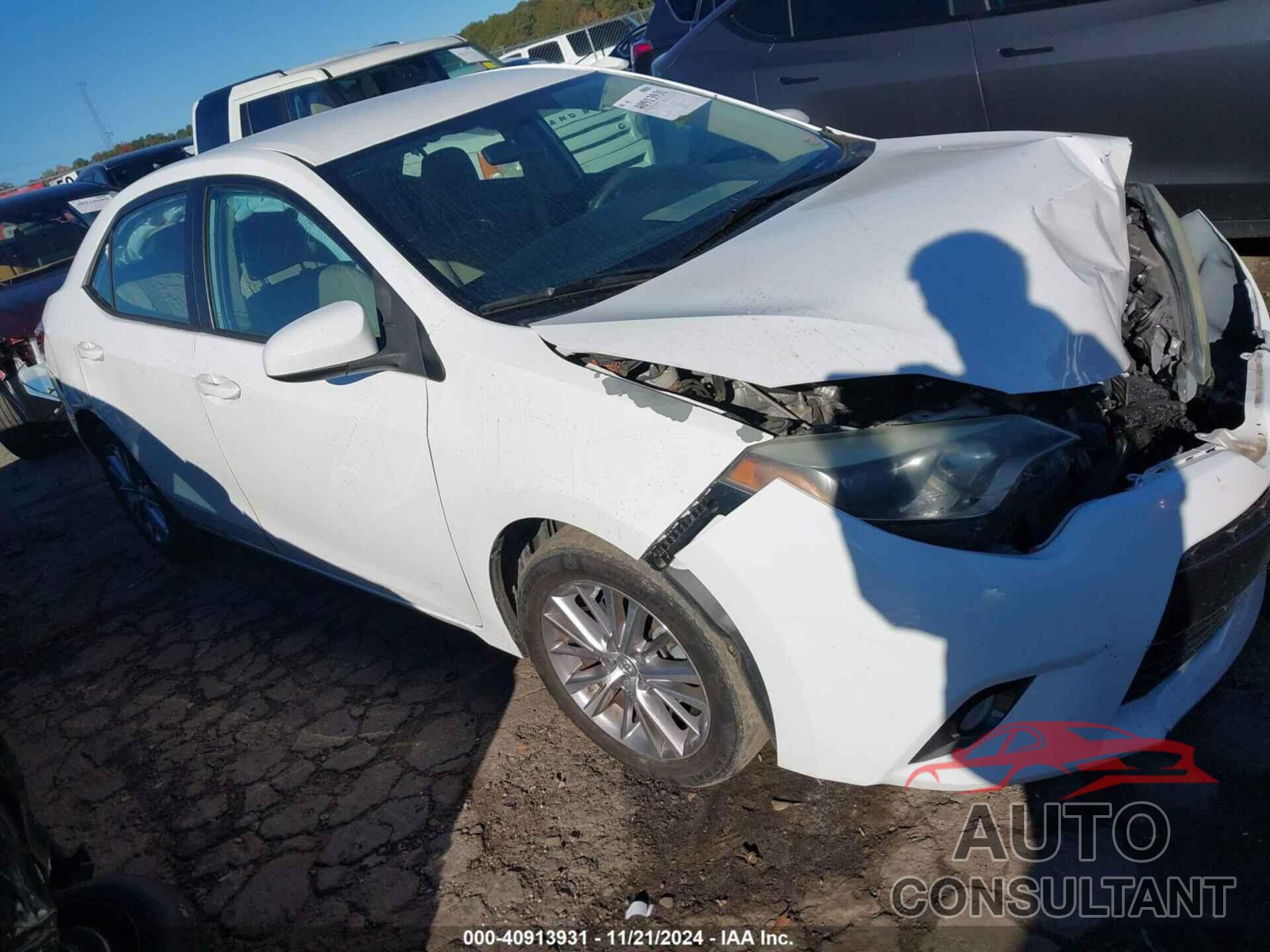 TOYOTA COROLLA 2015 - 5YFBURHE2FP352531
