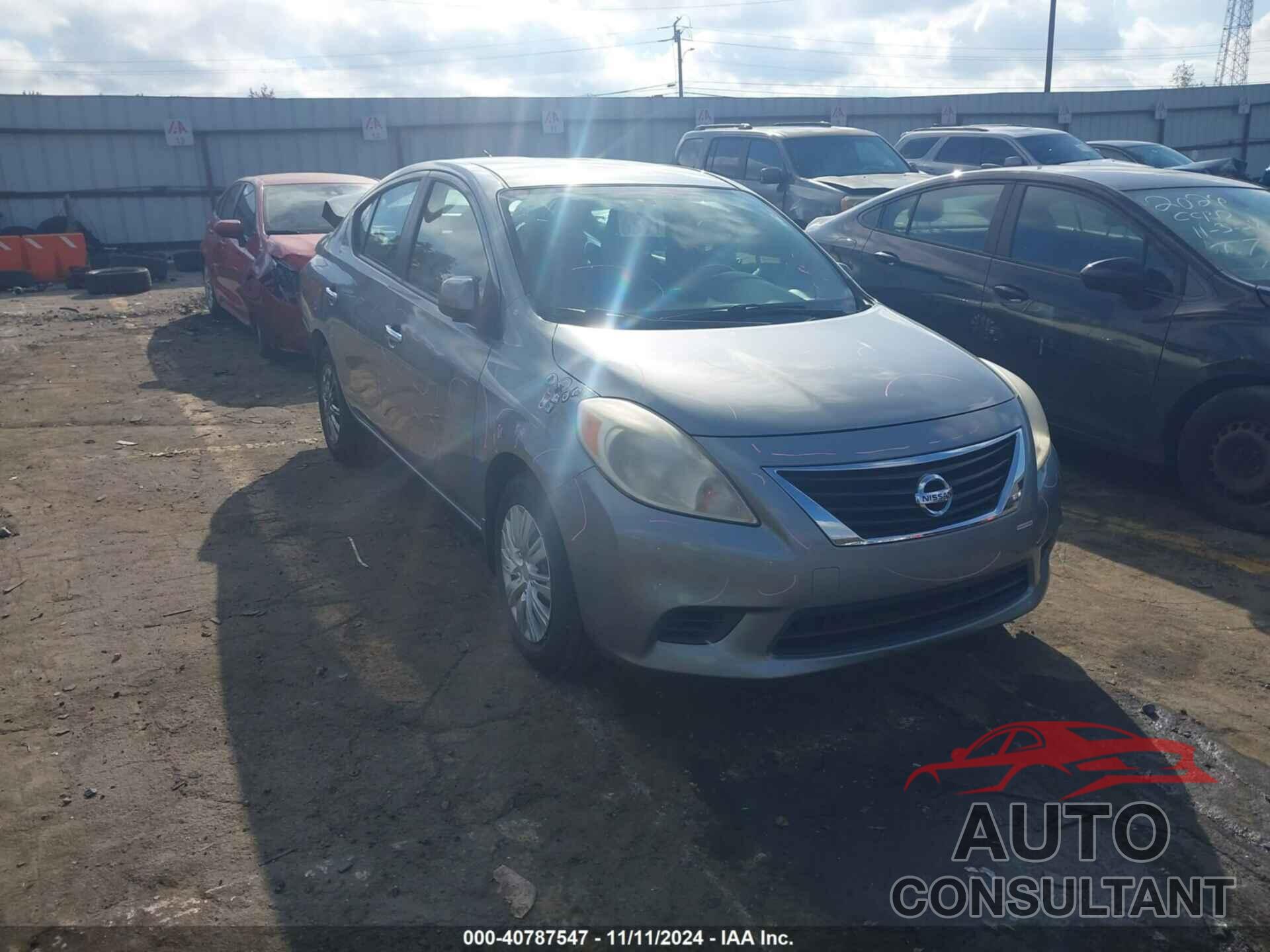 NISSAN VERSA 2012 - 3N1CN7AP8CL870639