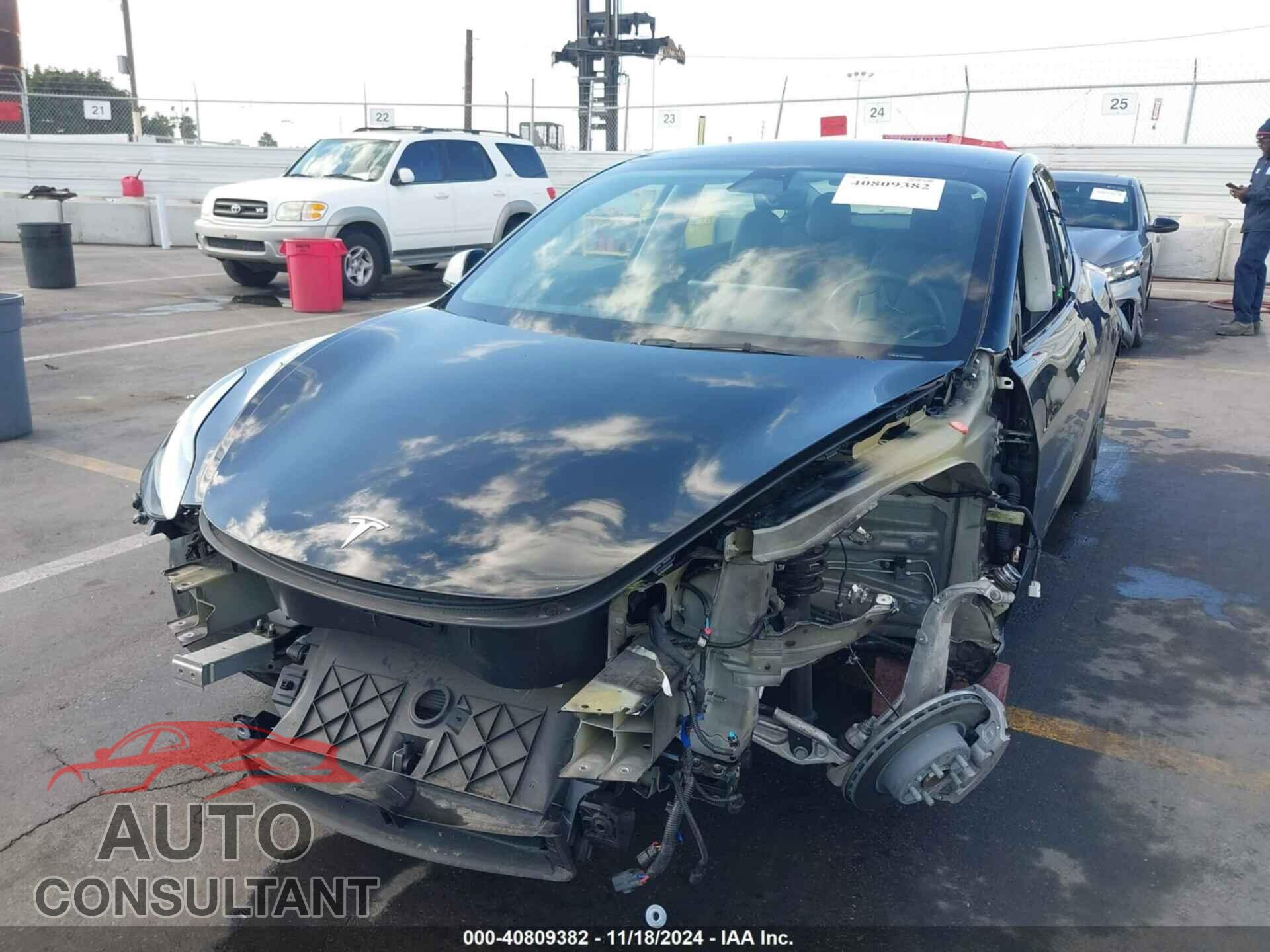TESLA MODEL 3 2023 - 5YJ3E1EA0PF435019