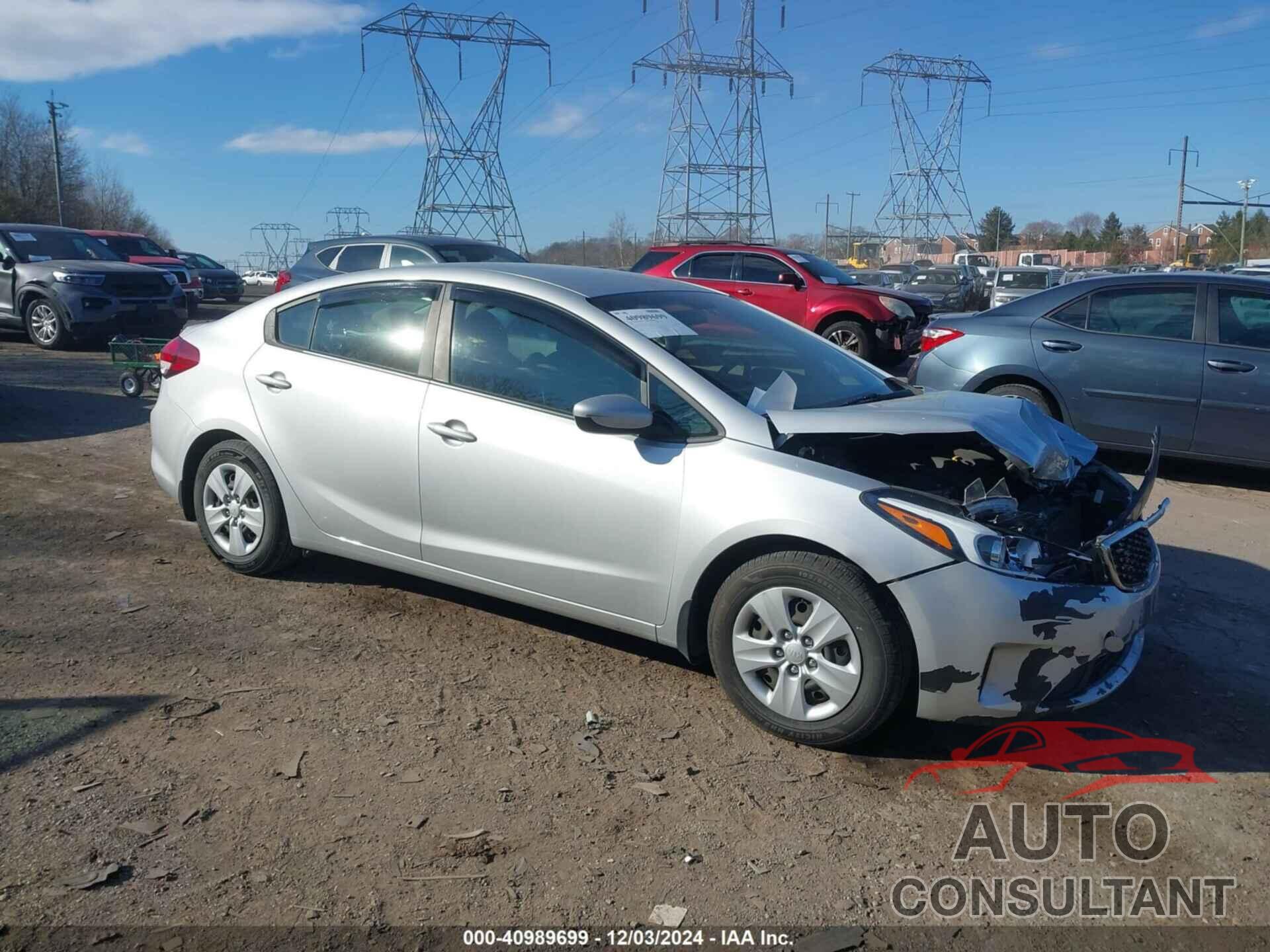 KIA FORTE 2018 - 3KPFK4A73JE254334