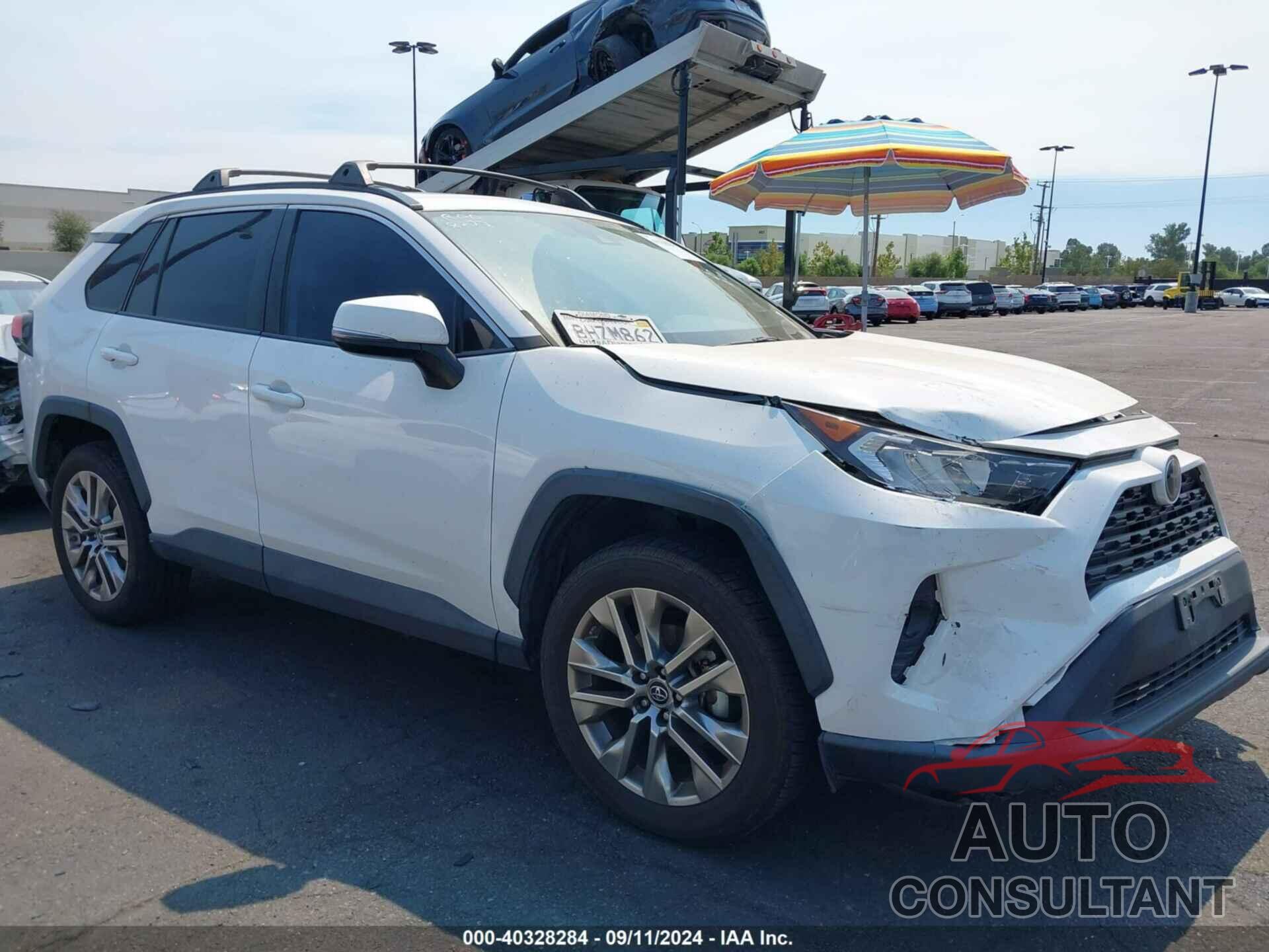 TOYOTA RAV4 2019 - 2T3C1RFV1KW014411