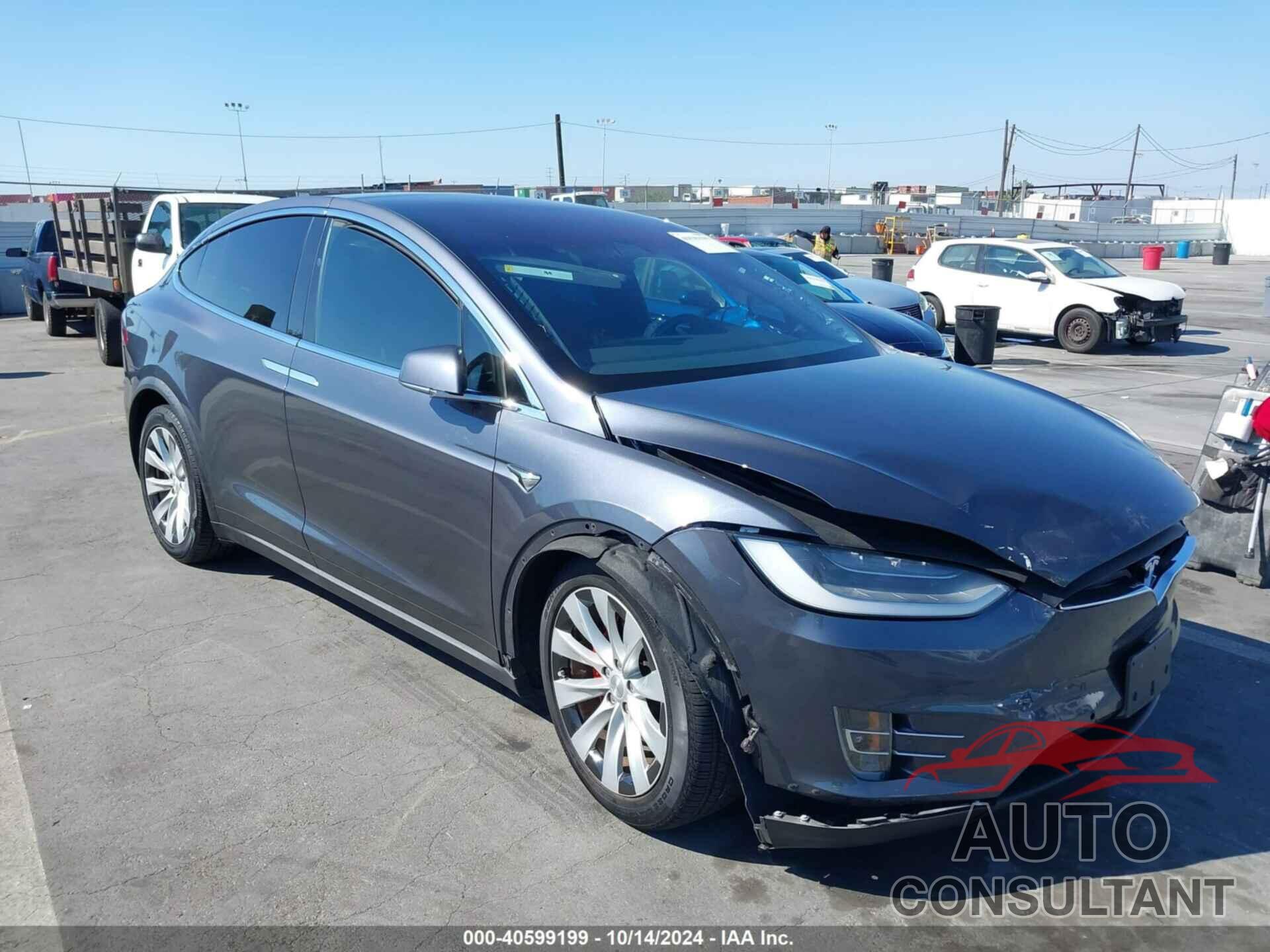 TESLA MODEL X 2019 - 5YJXCBE40KF181294