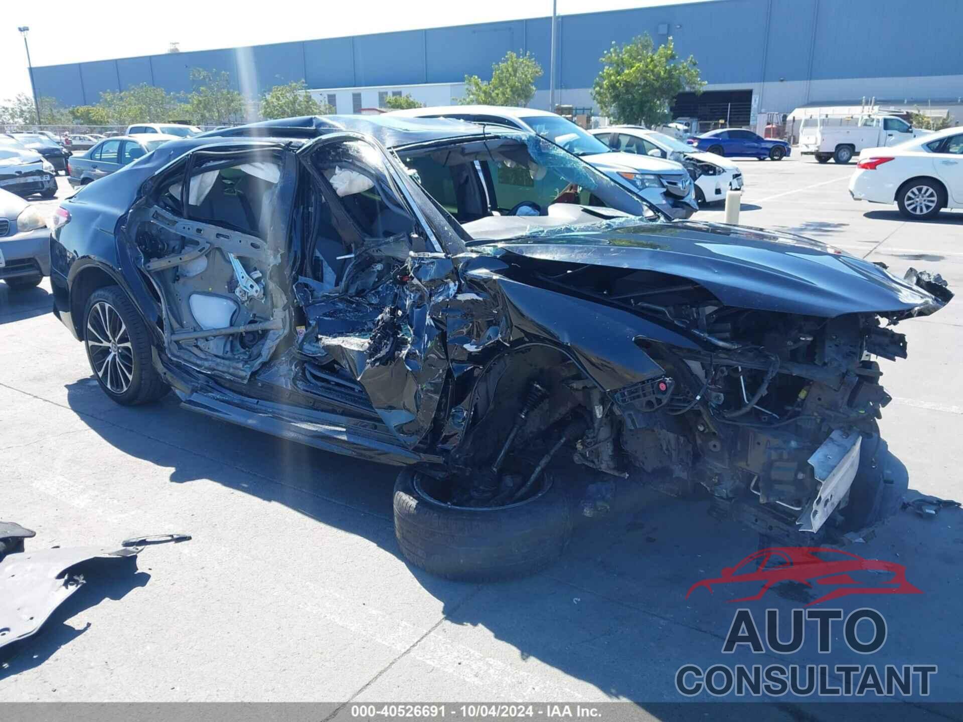 TOYOTA CAMRY 2018 - JTNB11HK2J3059239