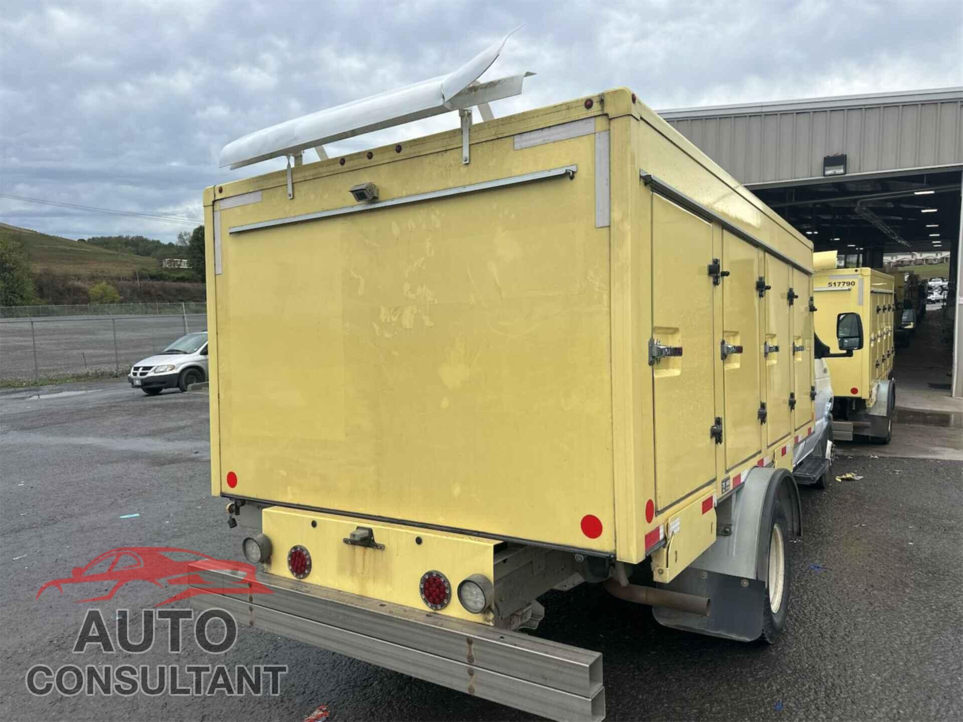 FORD ECONOLINE 2019 - 1FDXE4FS5KDC07717