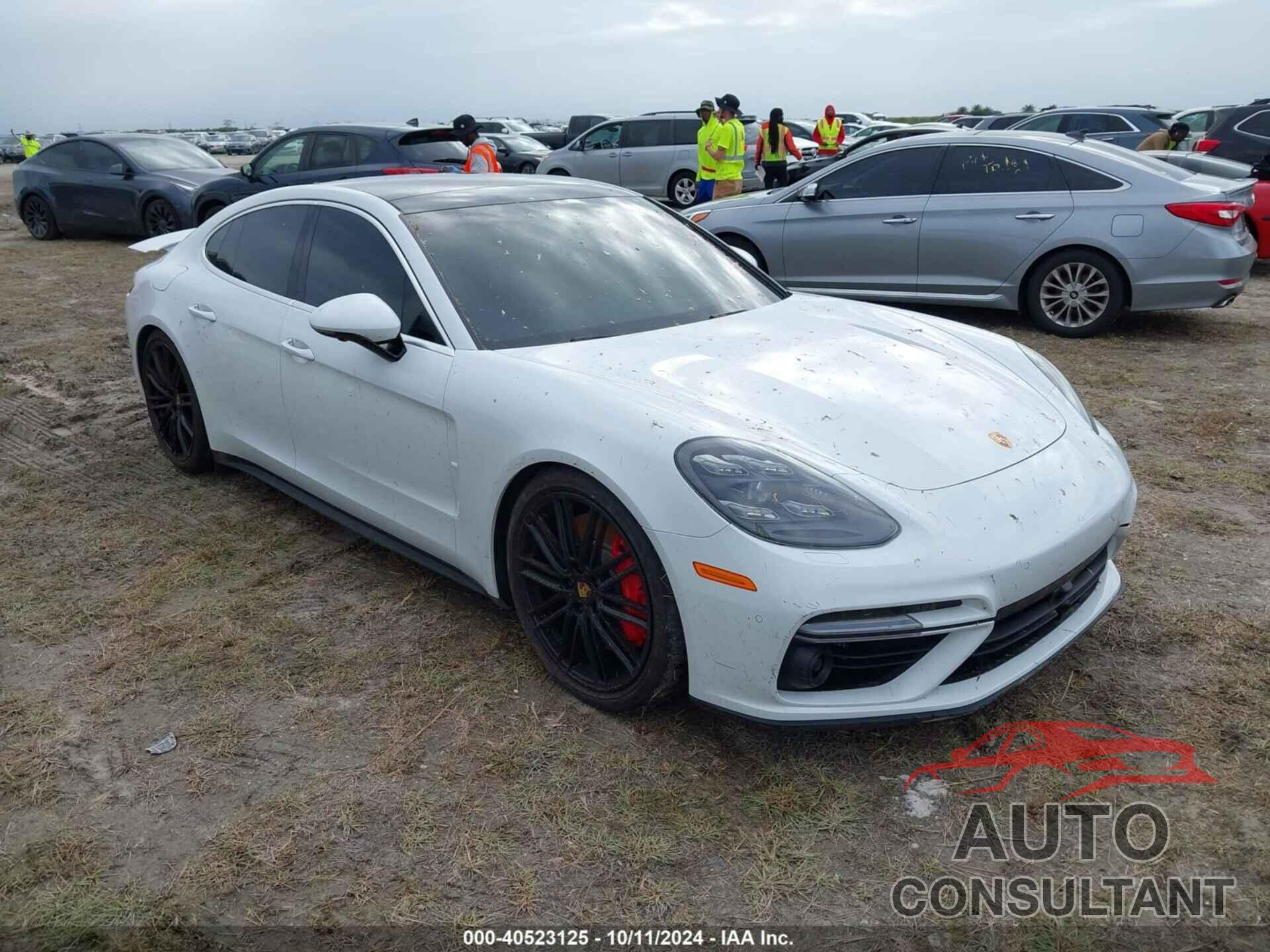 PORSCHE PANAMERA 2018 - WP0AF2A72JL141369