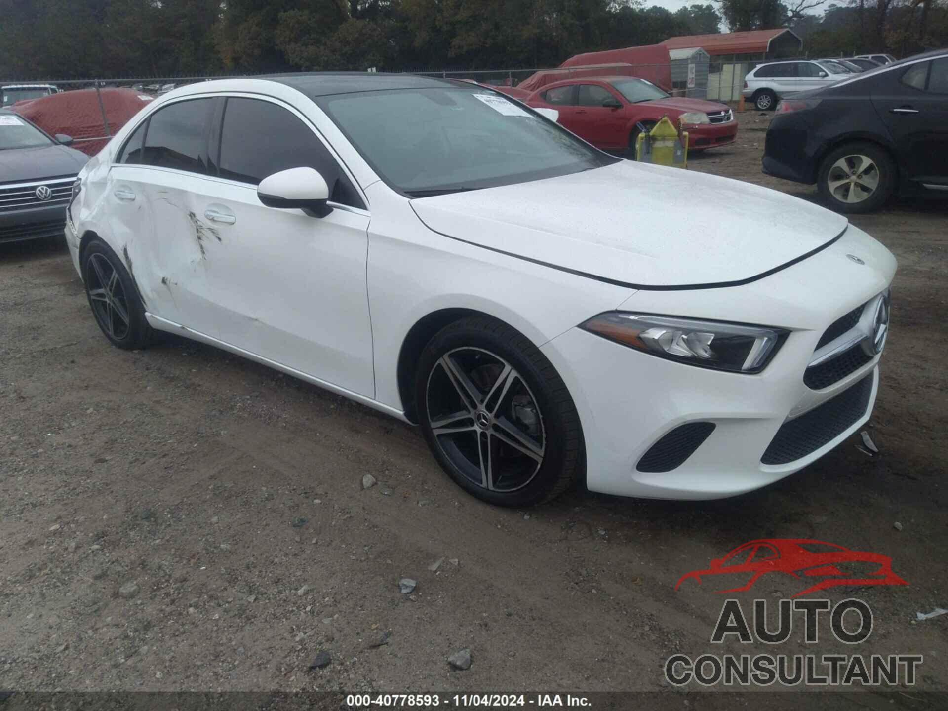 MERCEDES-BENZ A 220 2022 - W1K3G4EB6NJ361380