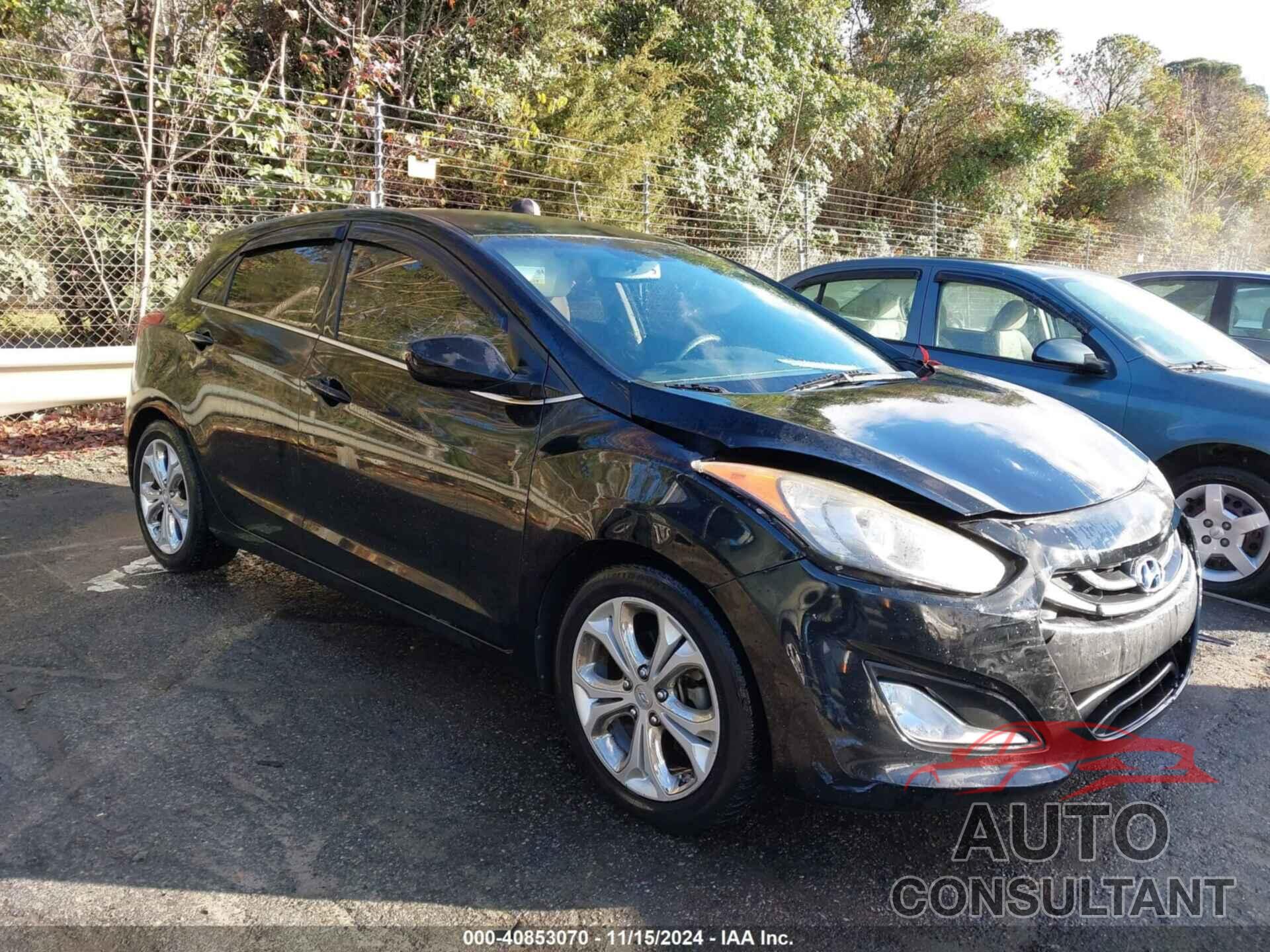 HYUNDAI ELANTRA GT 2013 - KMHD35LE9DU094502