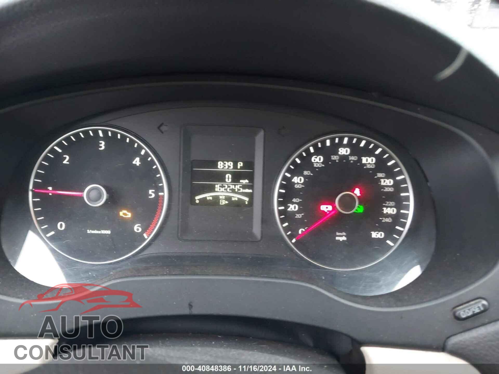 VOLKSWAGEN JETTA 2014 - 3VWLL7AJ5EM387604