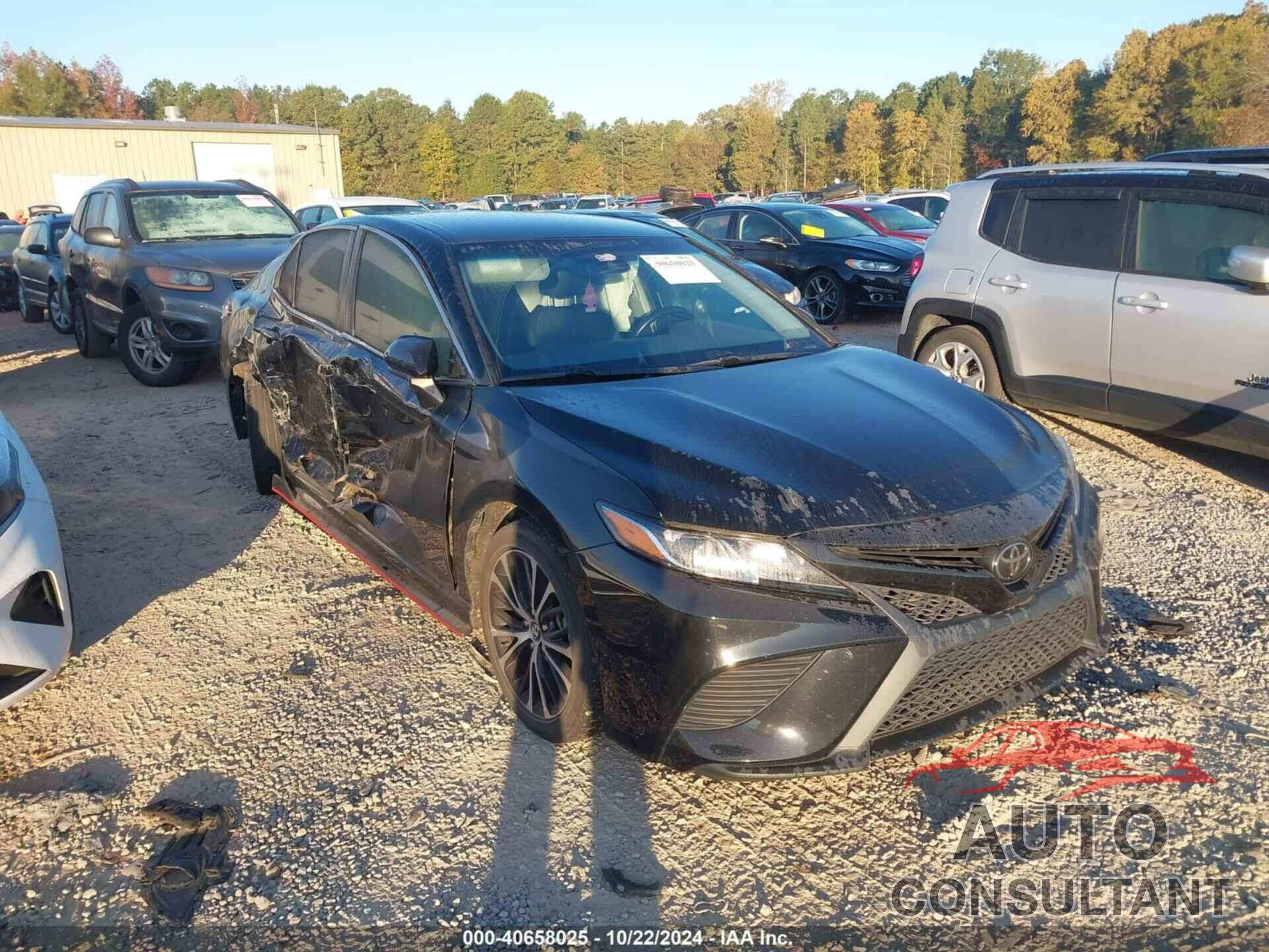 TOYOTA CAMRY 2018 - 4T1B11HK3JU089053