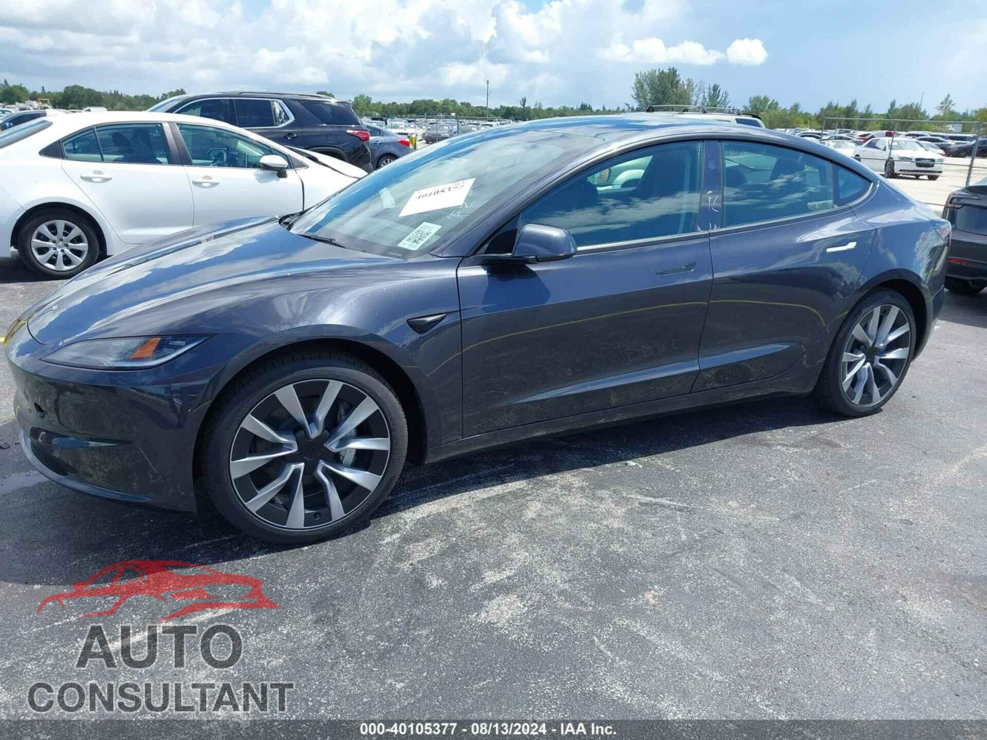 TESLA MODEL 3 2024 - 5YJ3E1EA9RF751571