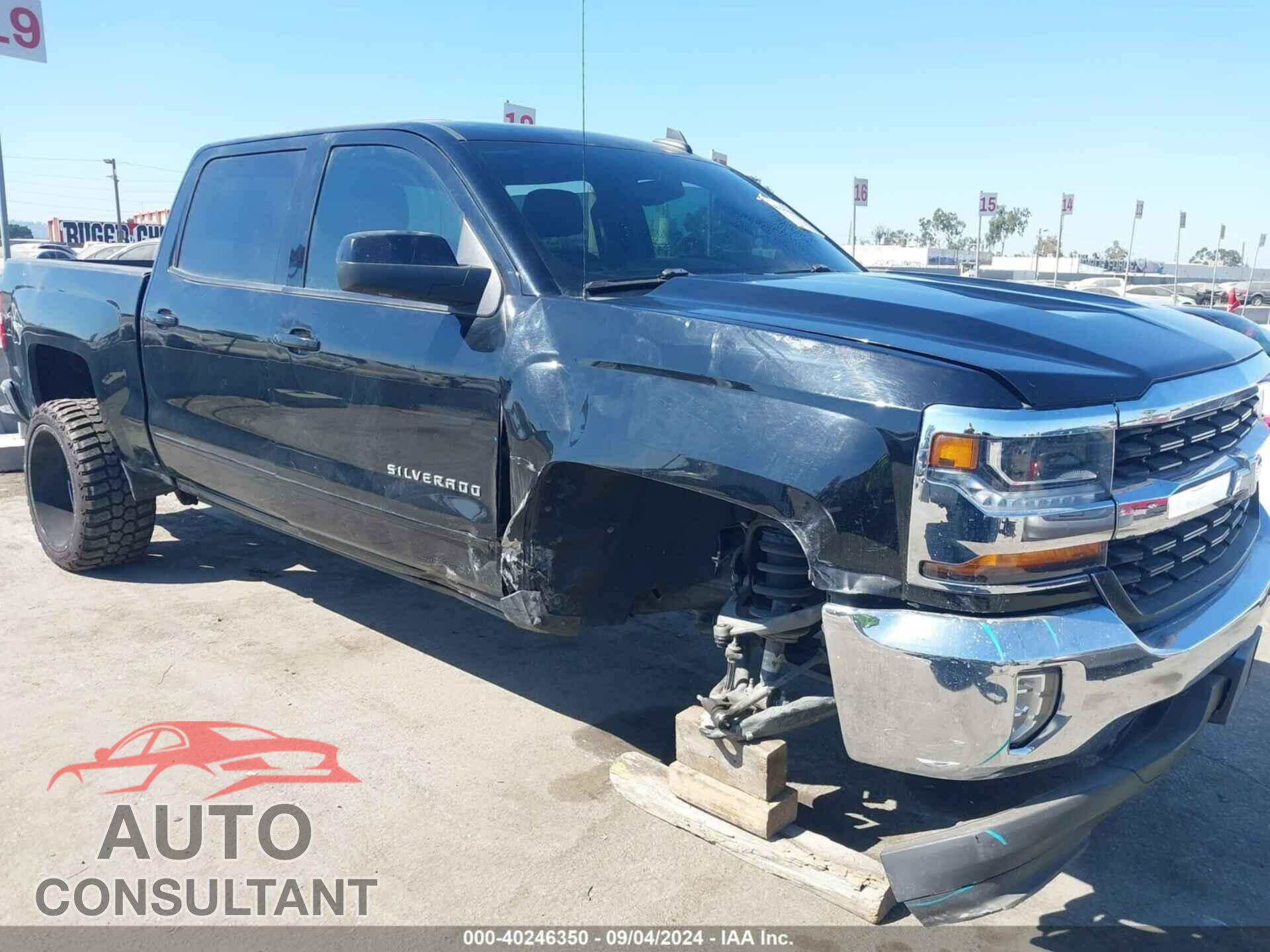CHEVROLET SILVERADO 1500 2018 - 3GCPCRECXJG408564