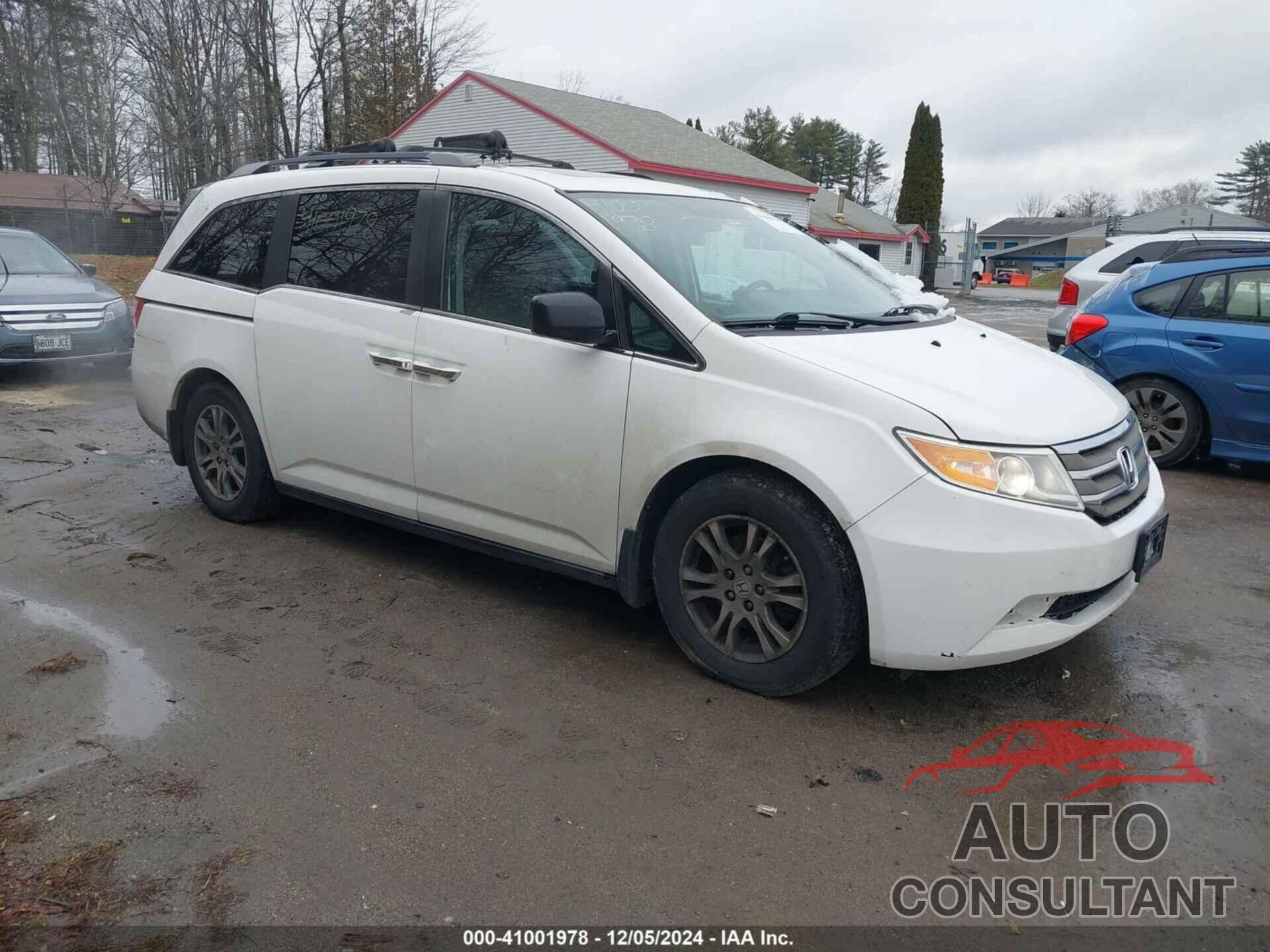 HONDA ODYSSEY 2013 - 5FNRL5H65DB071075