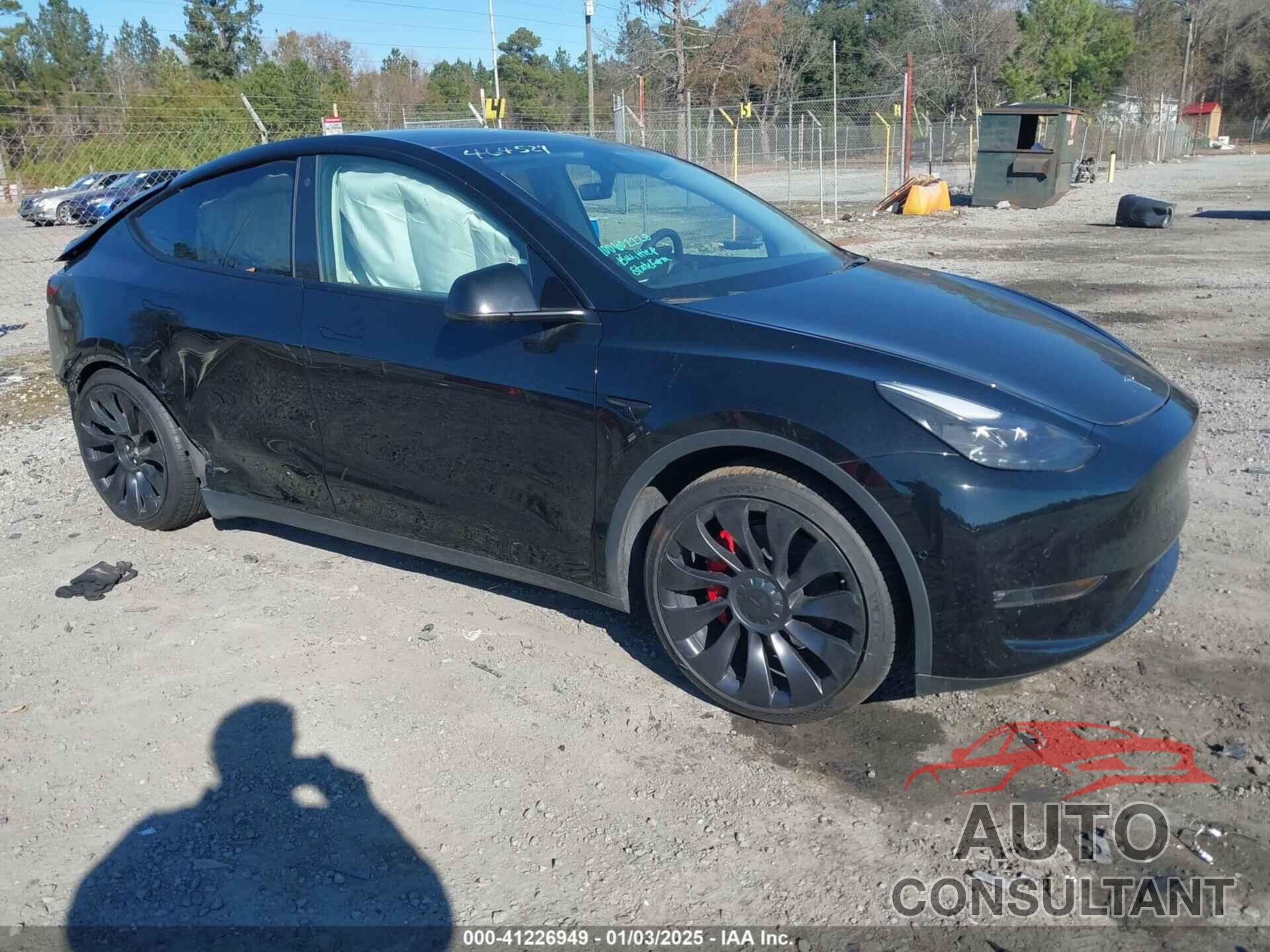 TESLA MODEL Y 2022 - 7SAYGDEF3NF464527