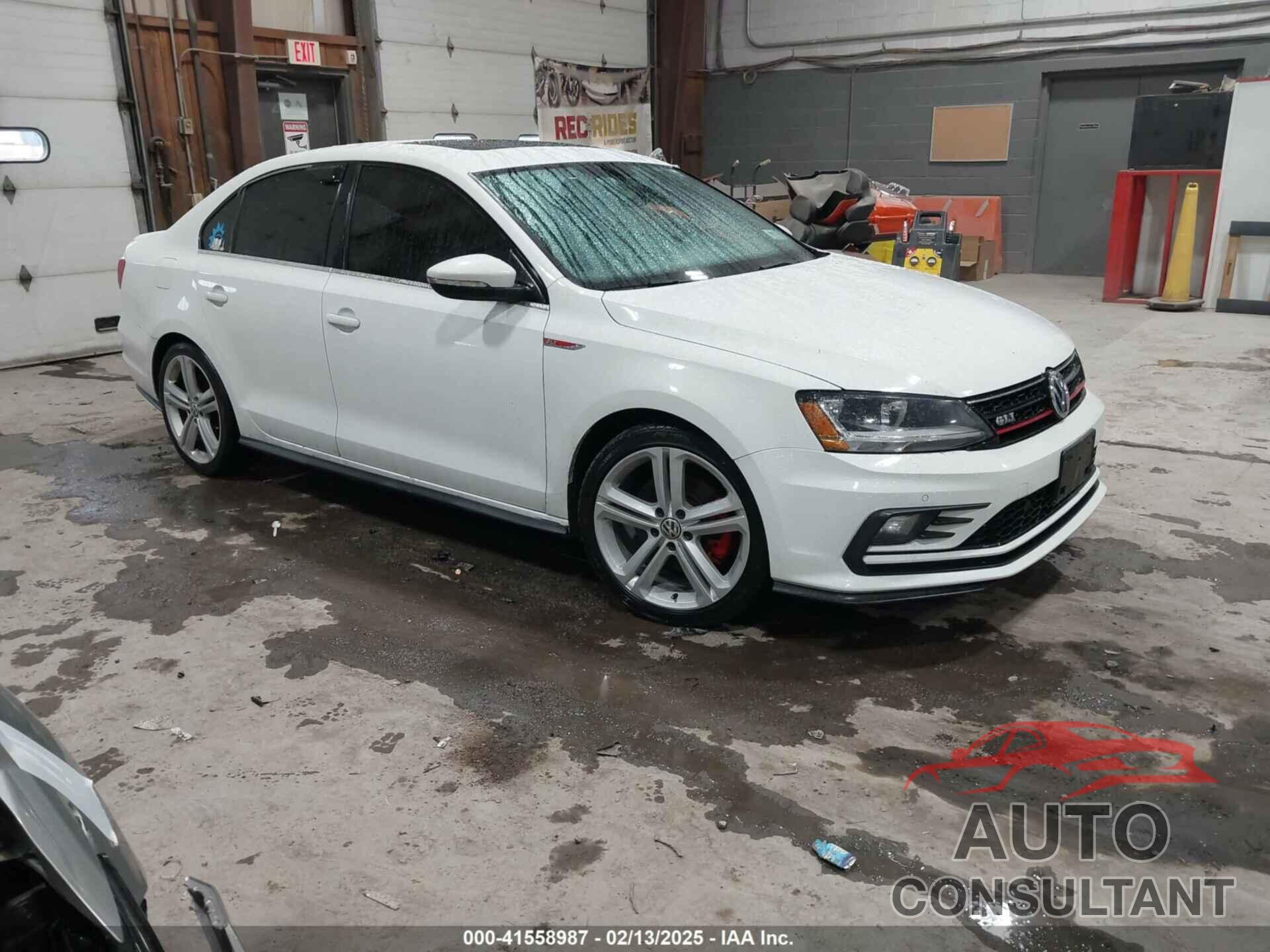 VOLKSWAGEN JETTA 2017 - 3VW5T7AJ9HM368325