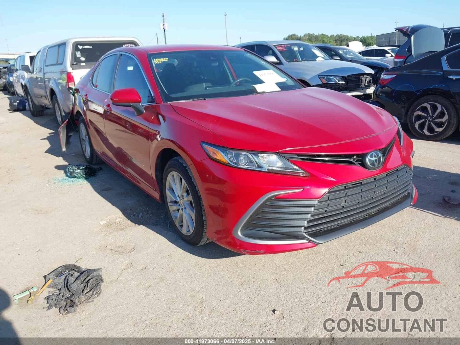 TOYOTA CAMRY 2024 - 4T1C11AK1RU207305