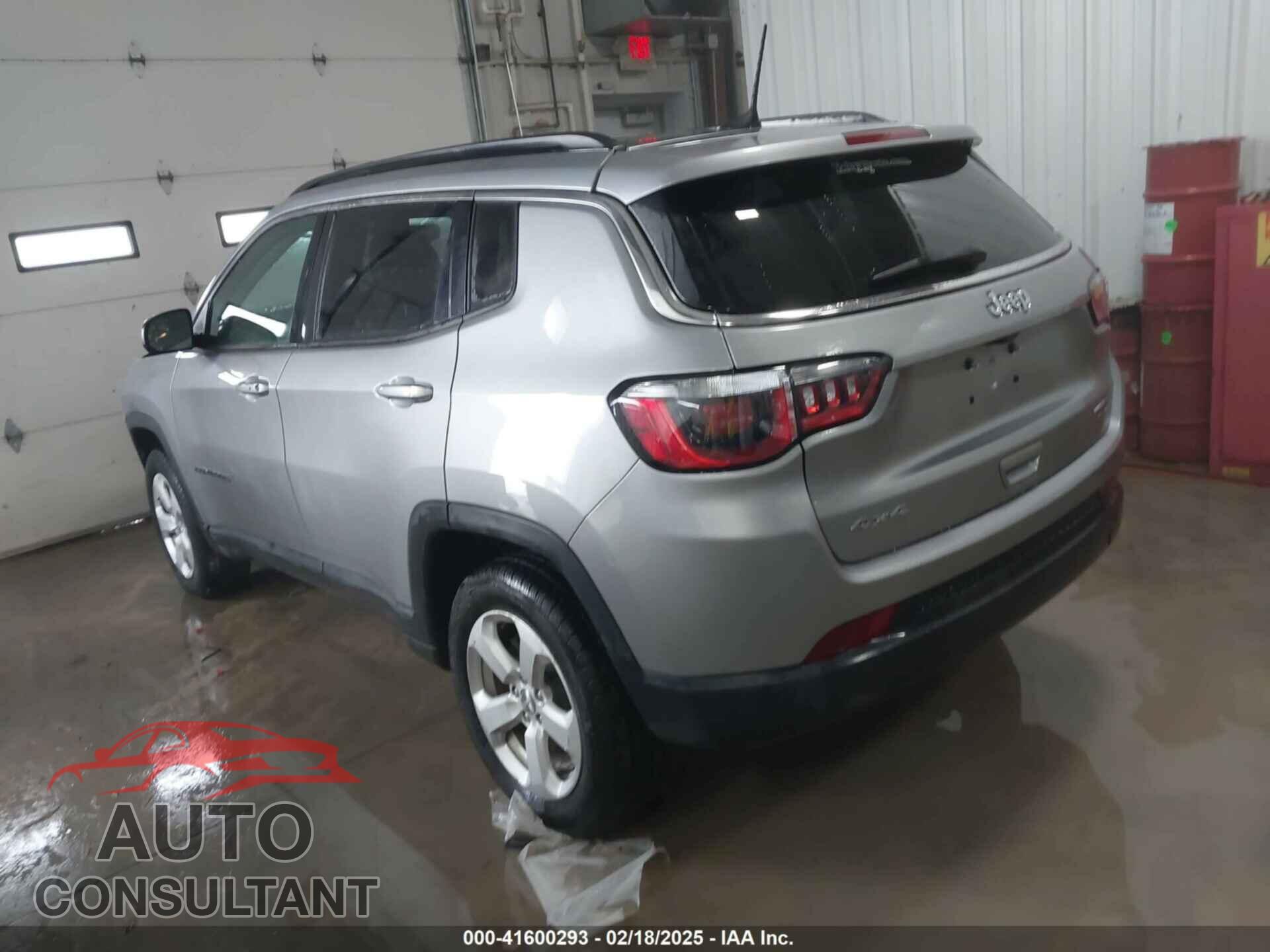 JEEP COMPASS 2019 - 3C4NJDBB5KT742005