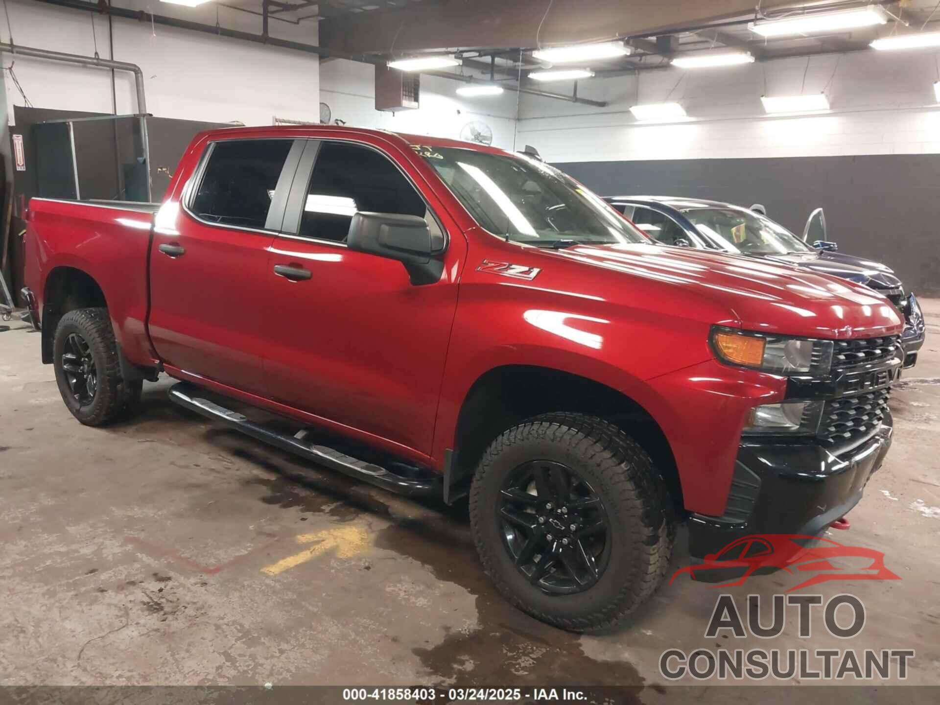 CHEVROLET SILVERADO 1500 2021 - 1GCPYCEF1MZ386922
