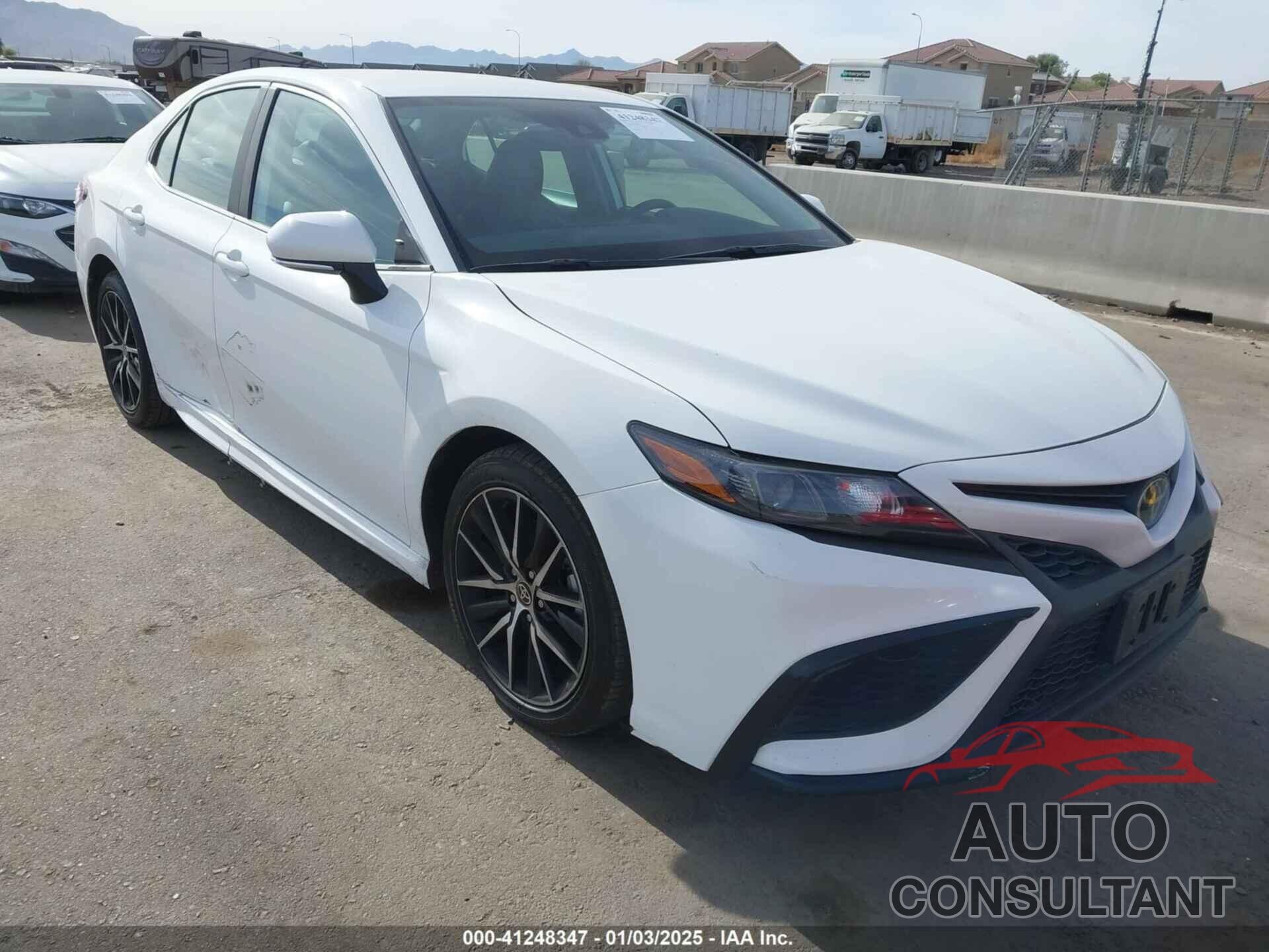 TOYOTA CAMRY 2023 - 4T1G11AK2PU088274