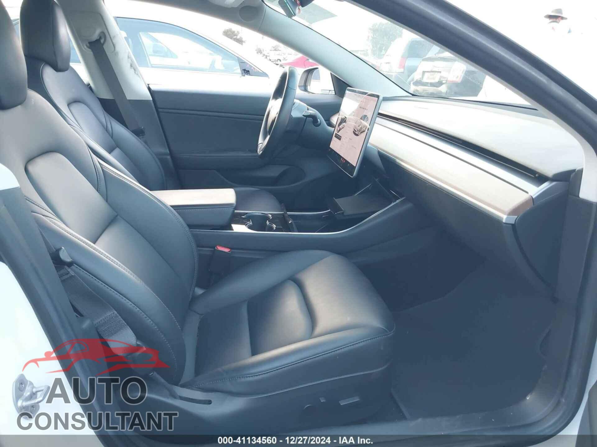 TESLA MODEL 3 2018 - 5YJ3E1EA6JF044335