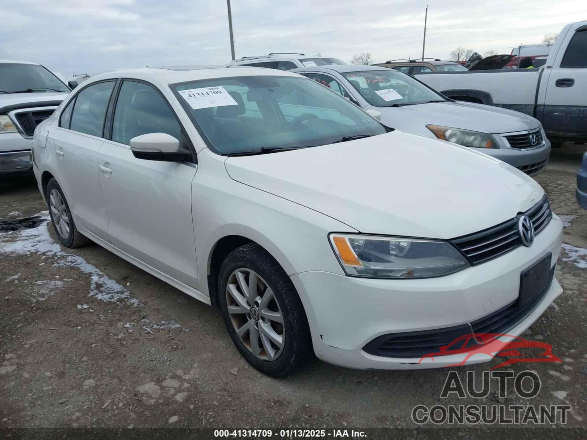 VOLKSWAGEN JETTA 2013 - 3VWDP7AJ2DM380634