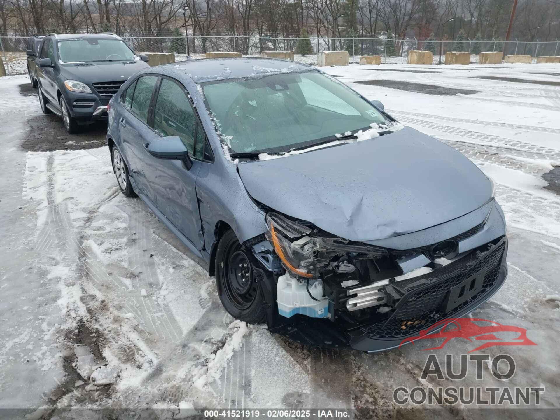 TOYOTA COROLLA 2022 - 5YFEPMAE2NP388624