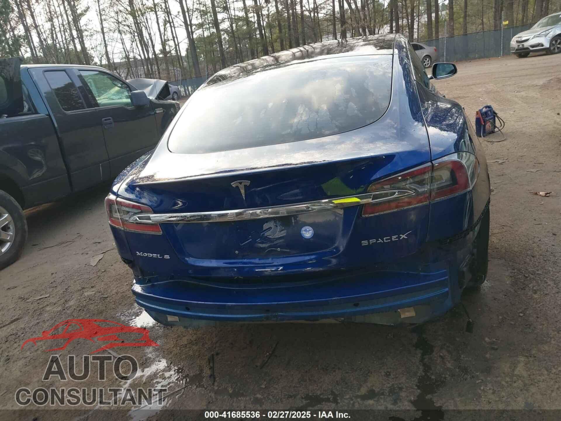 TESLA MODEL S 2017 - 5YJSA1E18HF199535