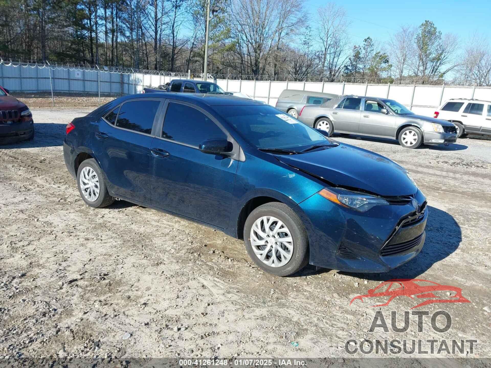TOYOTA COROLLA 2018 - 5YFBURHE3JP839570