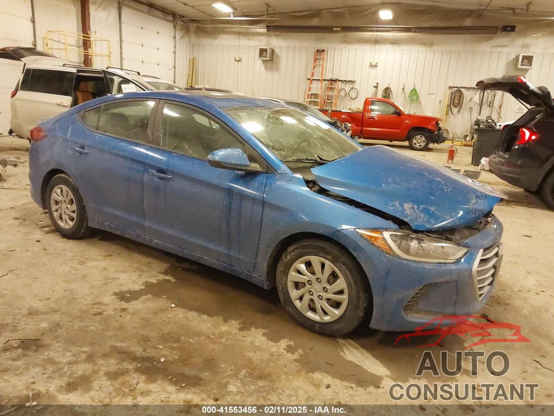 HYUNDAI ELANTRA 2017 - KMHD74LF9HU365135