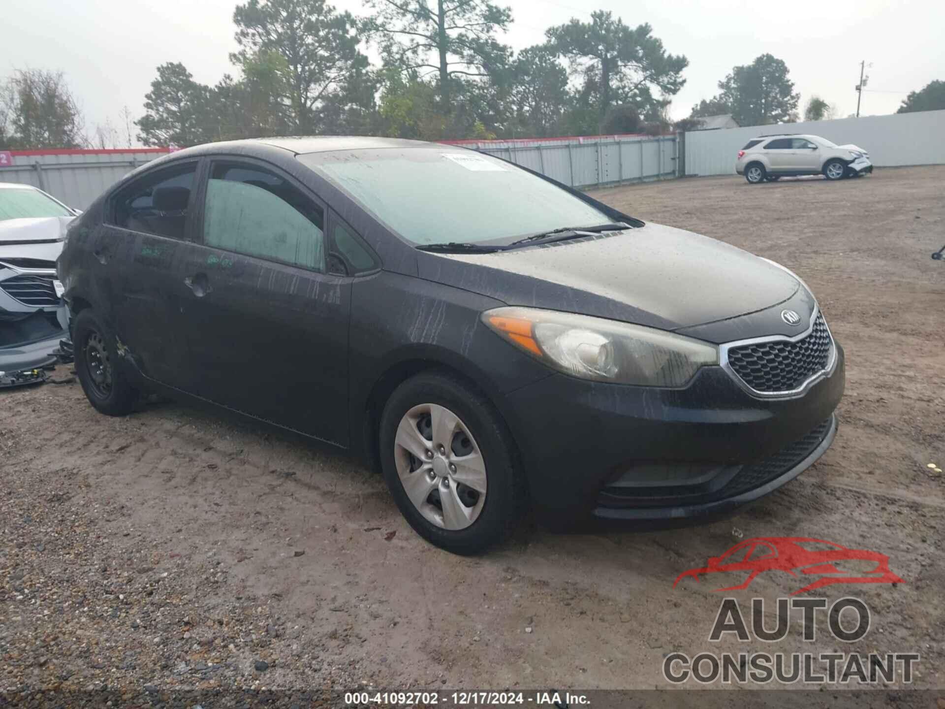 KIA FORTE 2016 - KNAFK4A6XG5591950