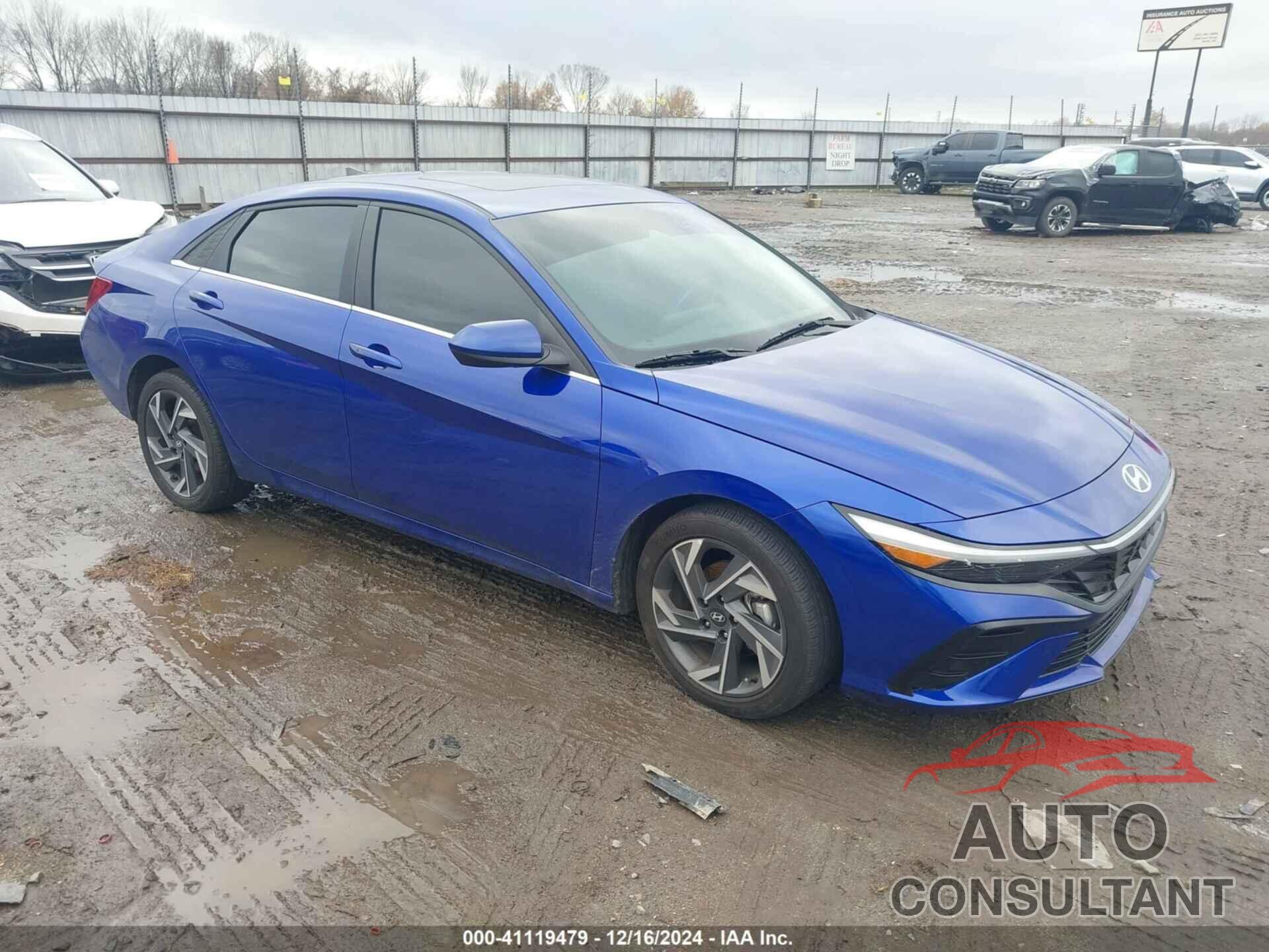 HYUNDAI ELANTRA 2024 - KMHLS4DG0RU771145