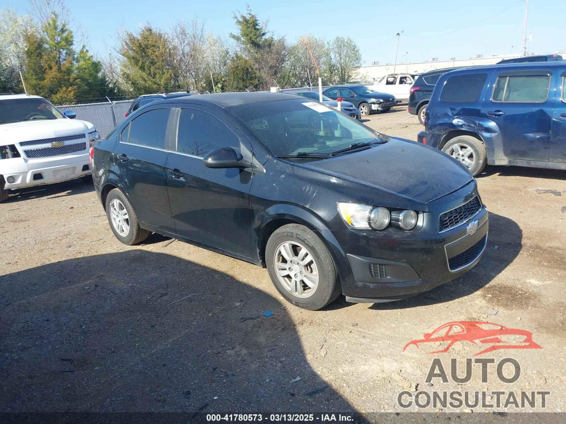 CHEVROLET SONIC 2016 - 1G1JC5SH5G4185234