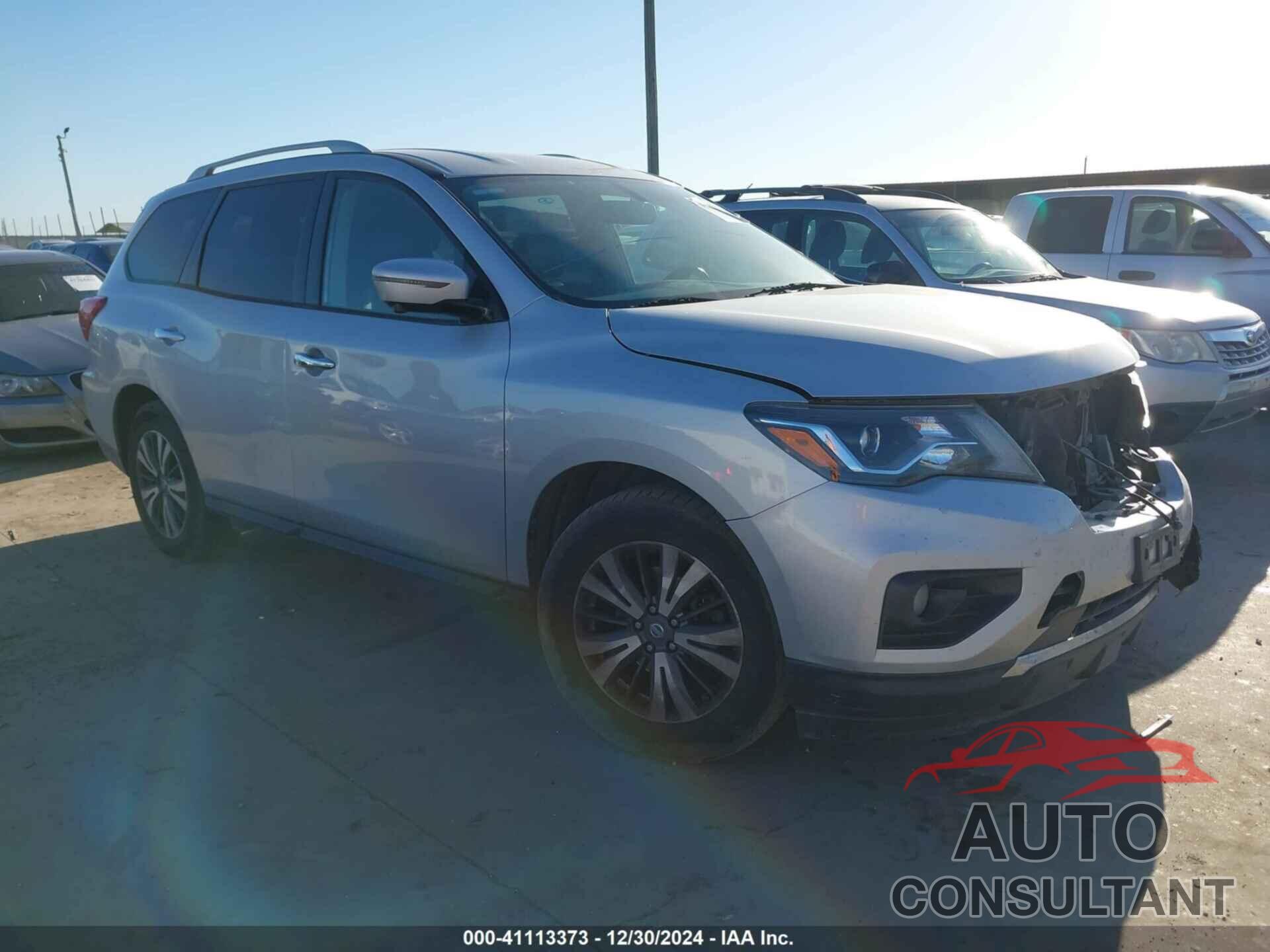 NISSAN PATHFINDER 2018 - 5N1DR2MN8JC609390