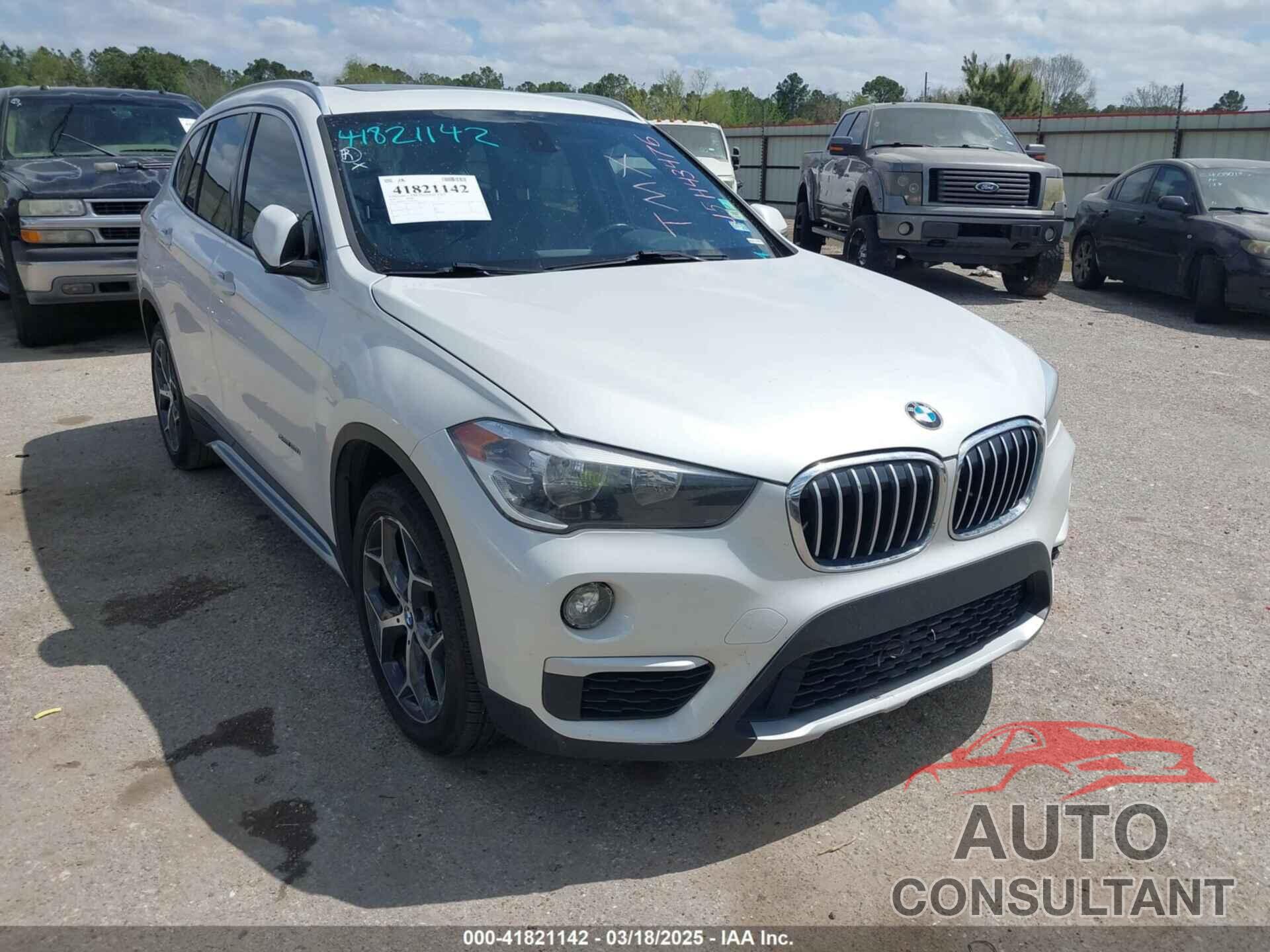 BMW X1 2018 - WBXHU7C33J5H43476
