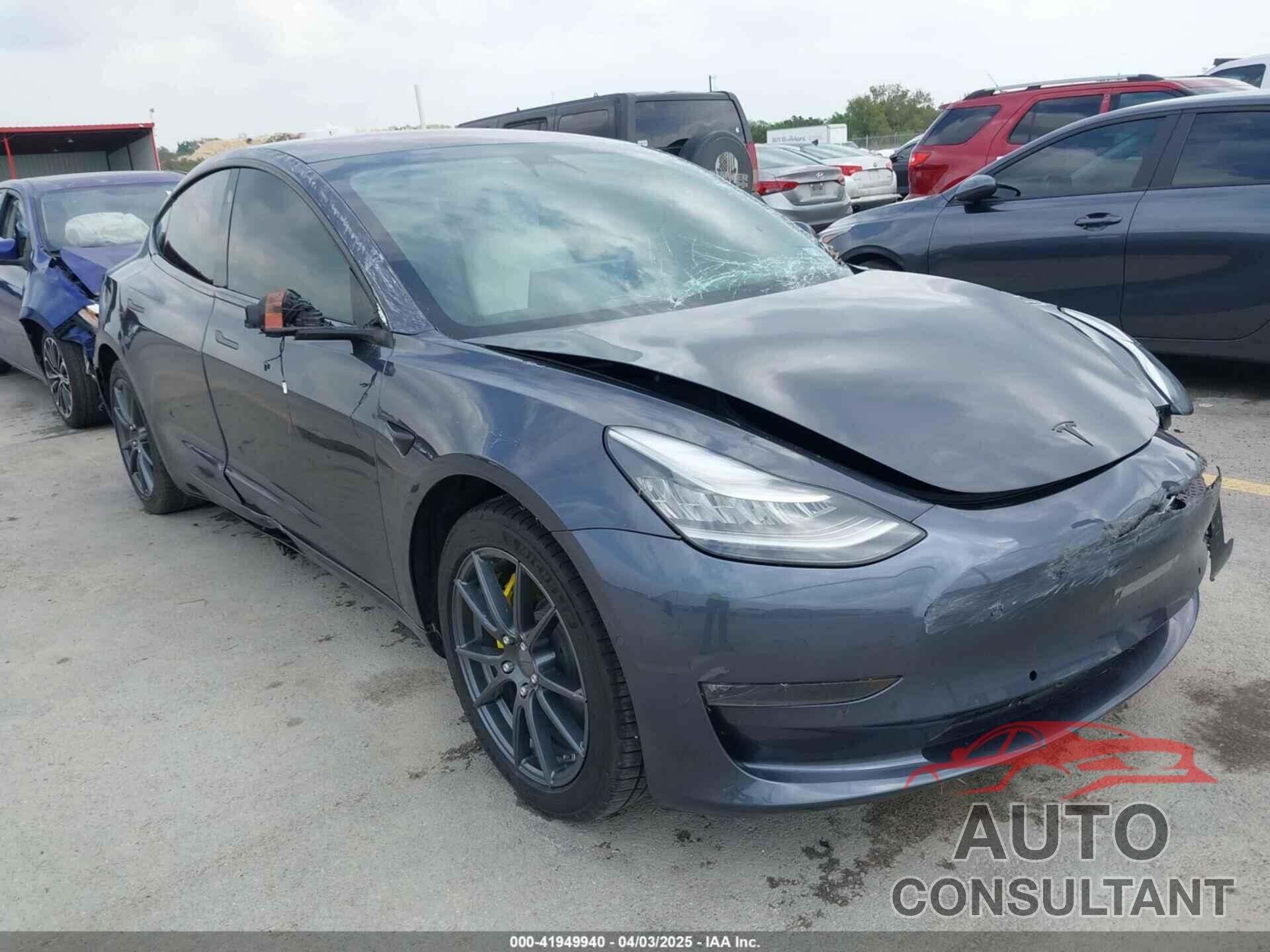 TESLA MODEL 3 2019 - 5YJ3E1EA7KF314853