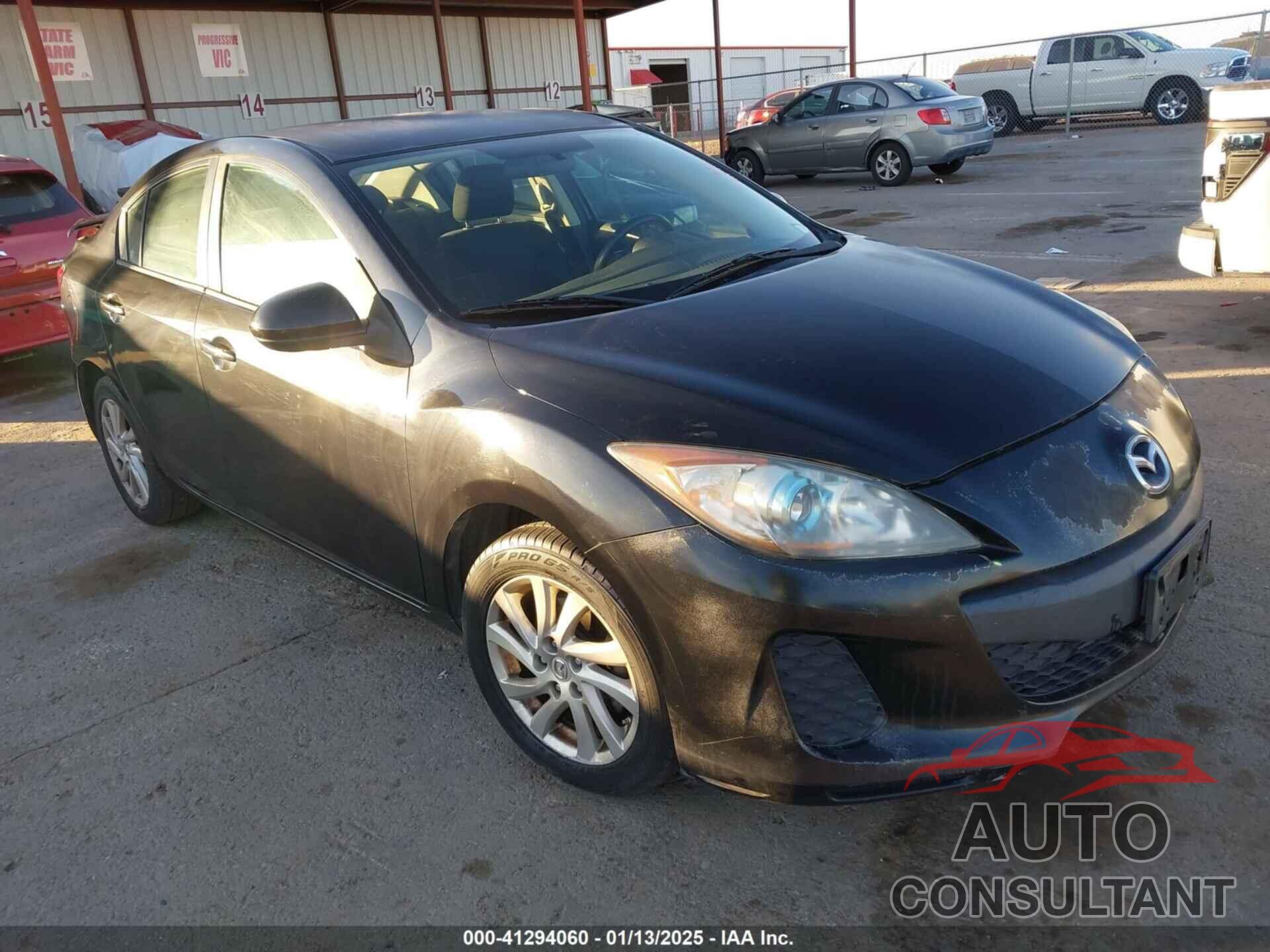 MAZDA MAZDA3 2012 - JM1BL1V82C1547838