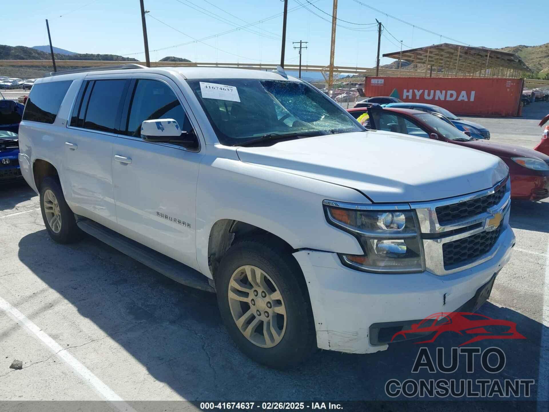 CHEVROLET SUBURBAN 2019 - 1GNSKHKC6KR216627