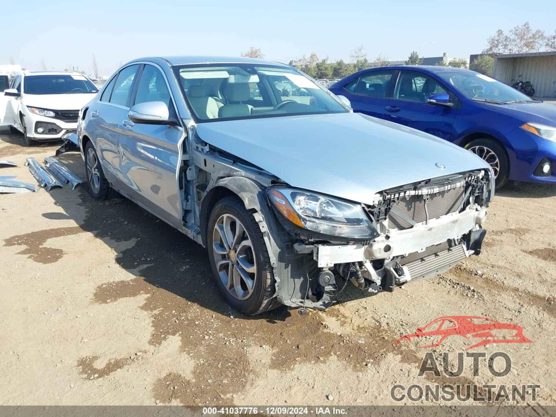 MERCEDES-BENZ C 300 2015 - 55SWF4JBXFU069884