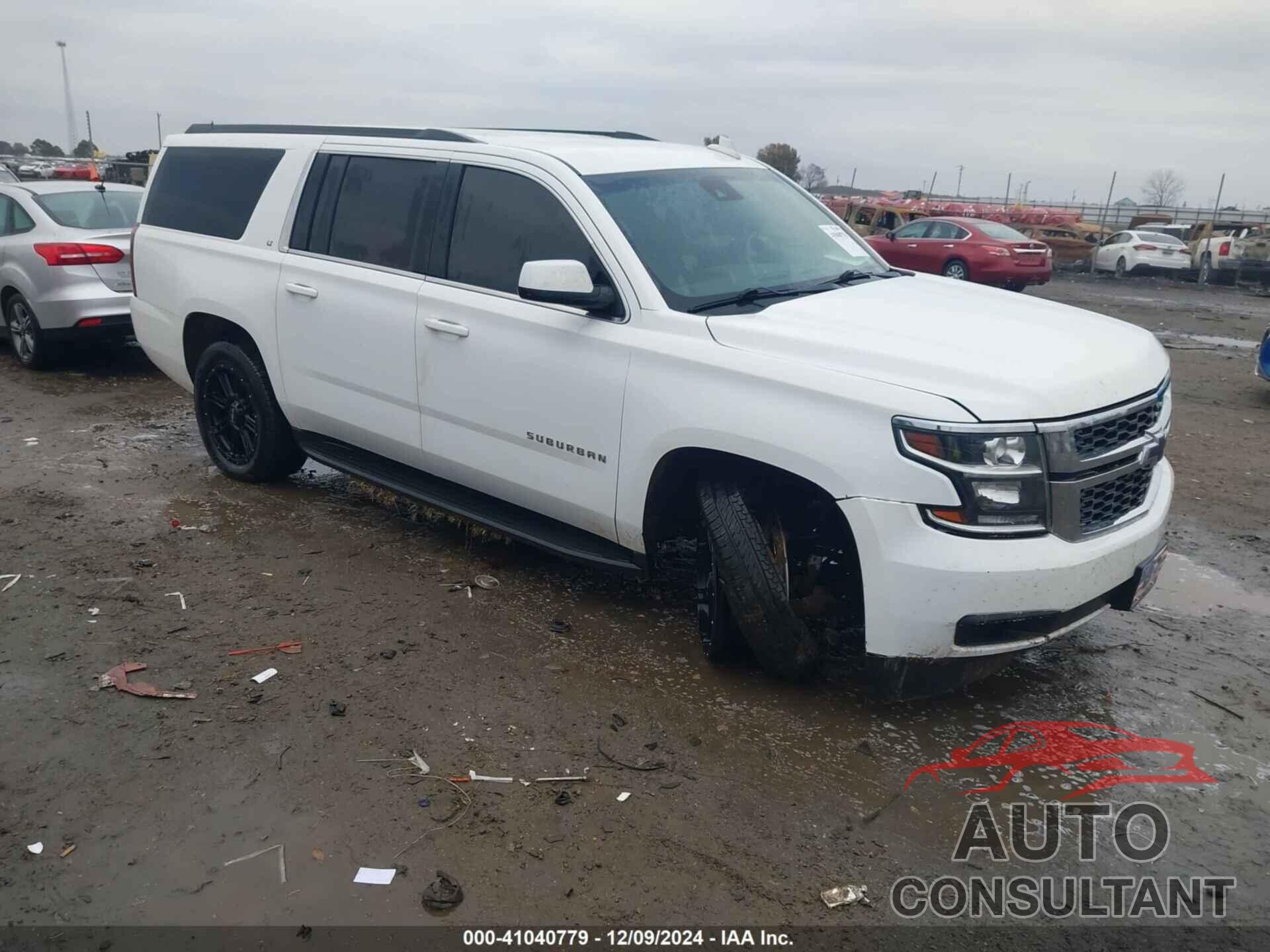 CHEVROLET SUBURBAN 2018 - 1GNSCHKC7JR347352