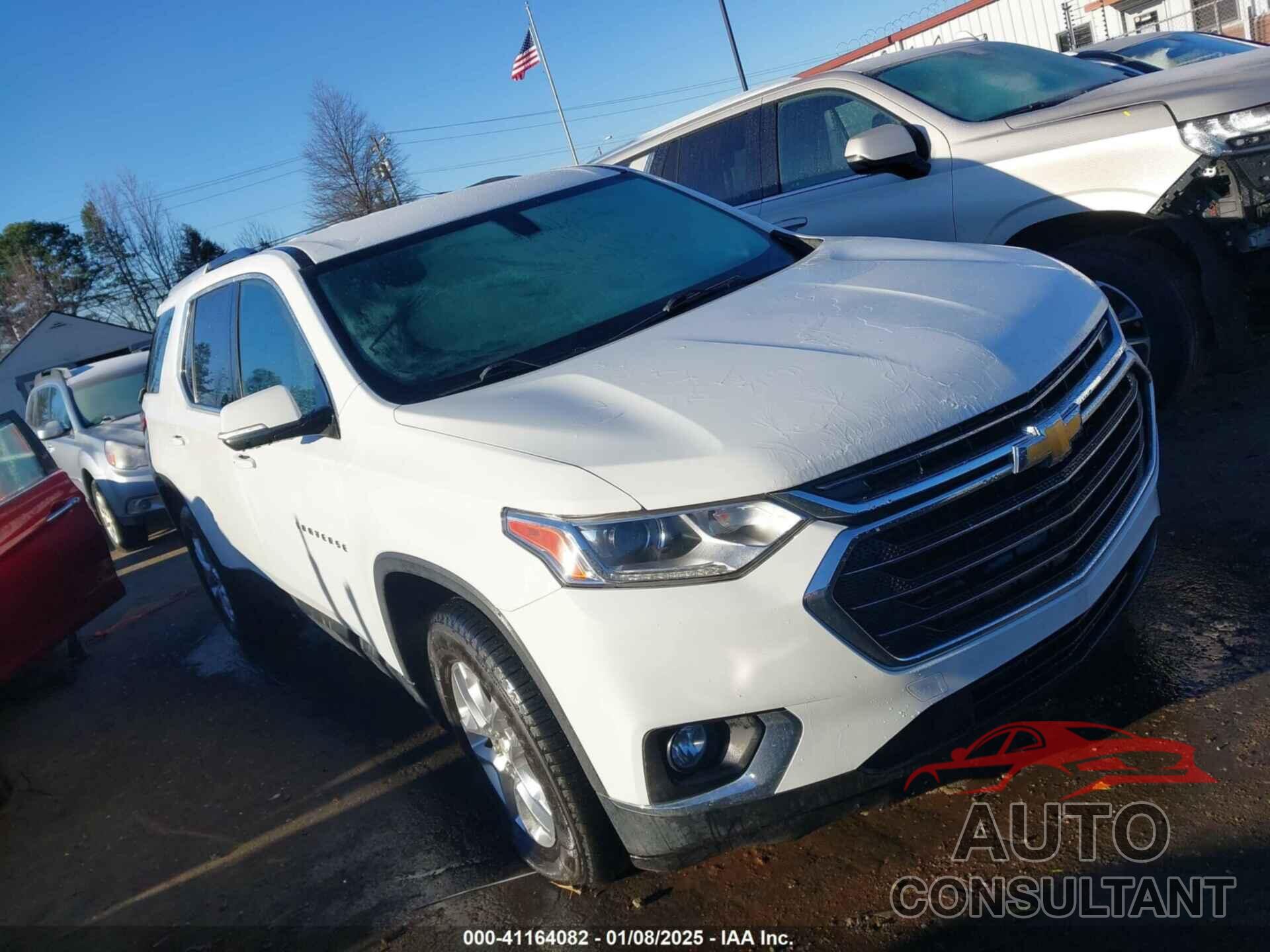 CHEVROLET TRAVERSE 2018 - 1GNERGKW0JJ116453