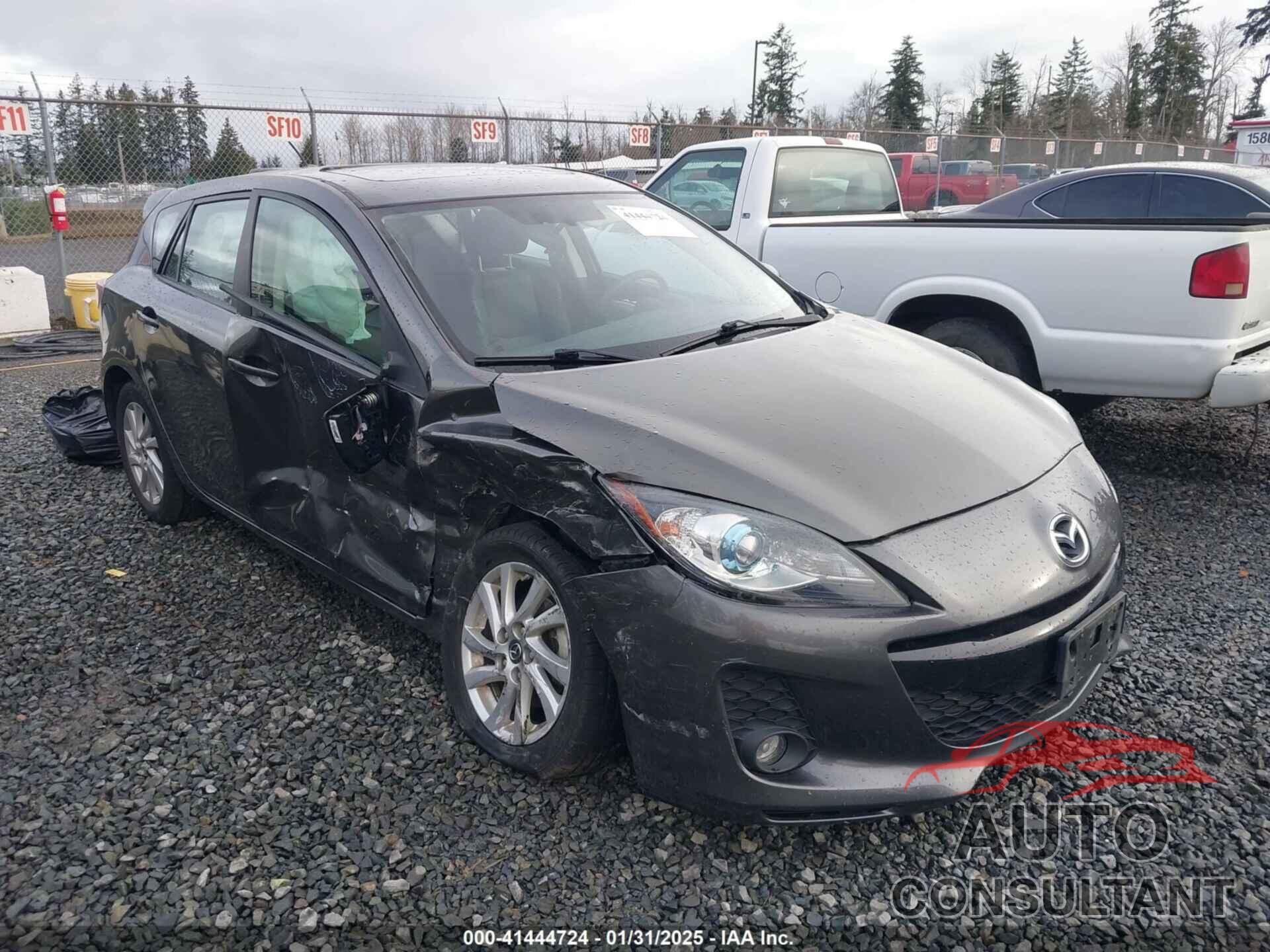 MAZDA MAZDA3 2013 - JM1BL1MP4D1841056