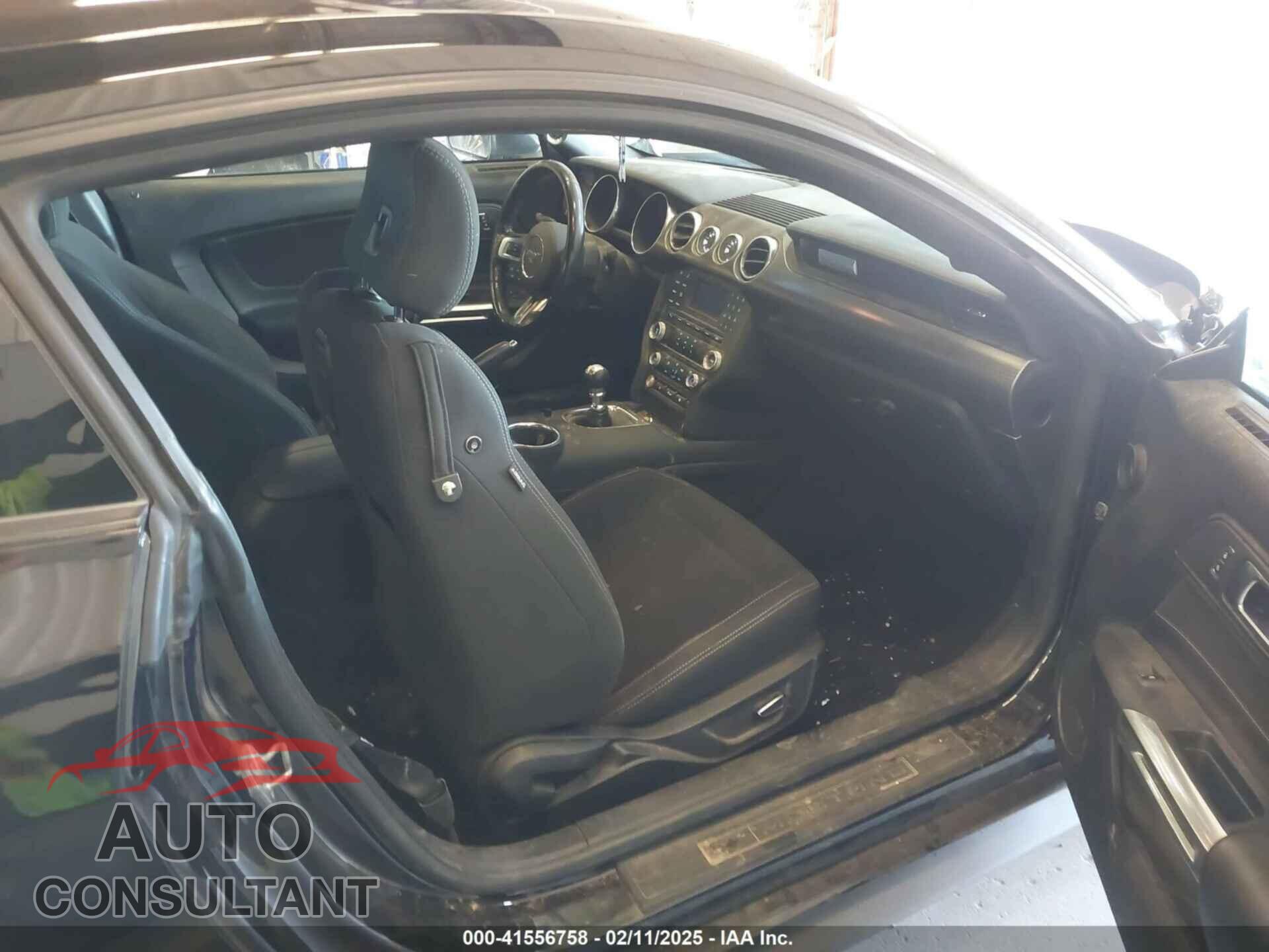 FORD MUSTANG 2018 - 1FA6P8CF2J5157849