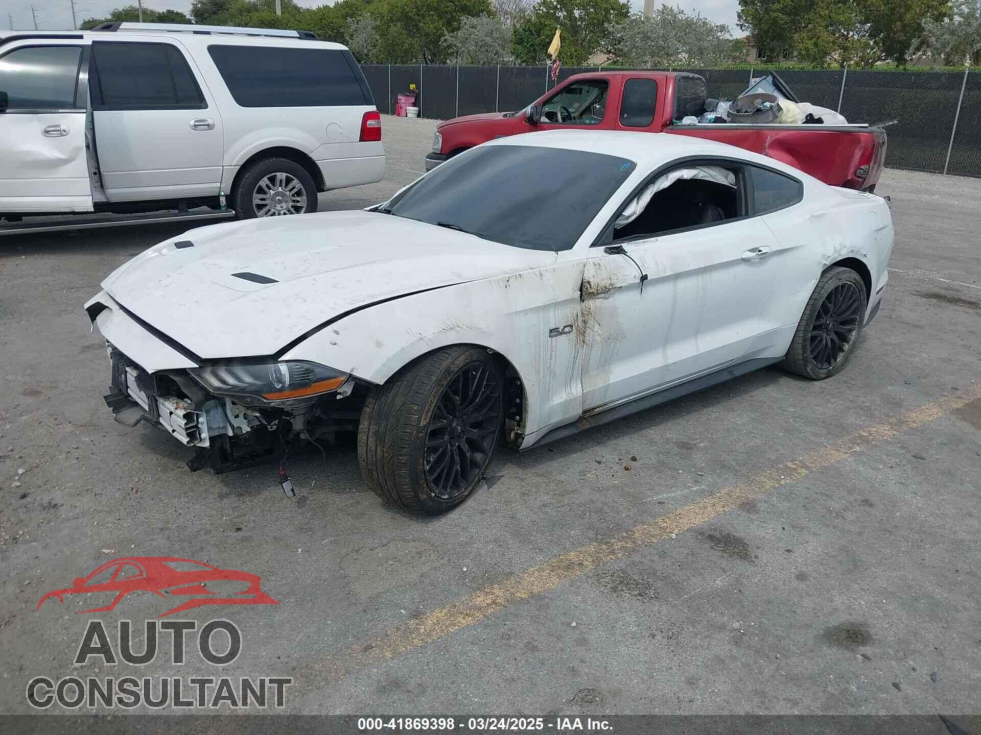 FORD MUSTANG 2019 - 1FA6P8CF2K5157965