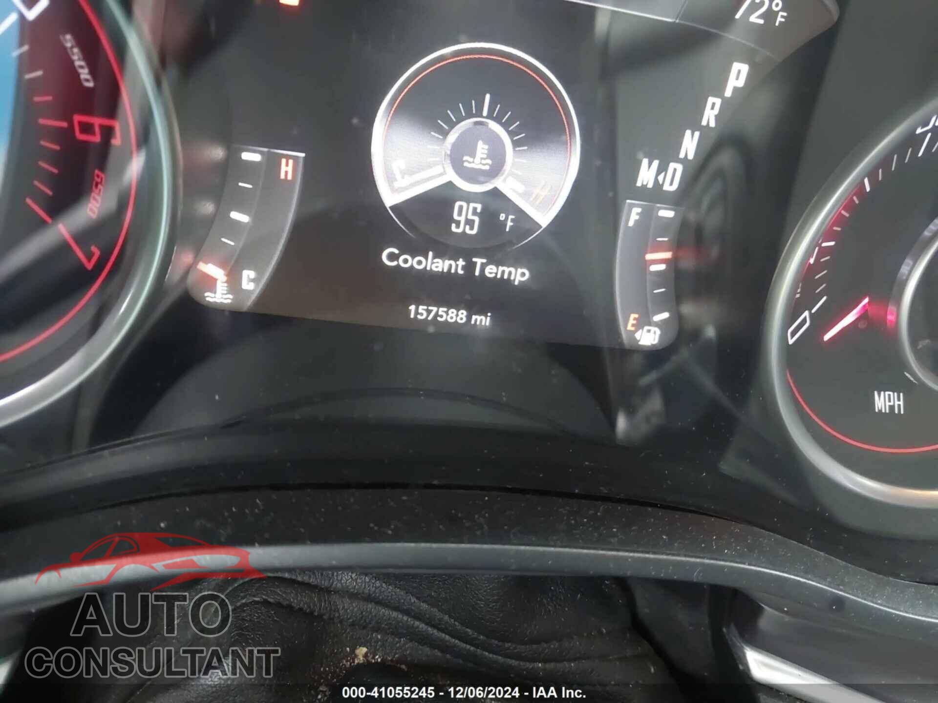 DODGE CHALLENGER 2015 - 2C3CDZAT2FH912412