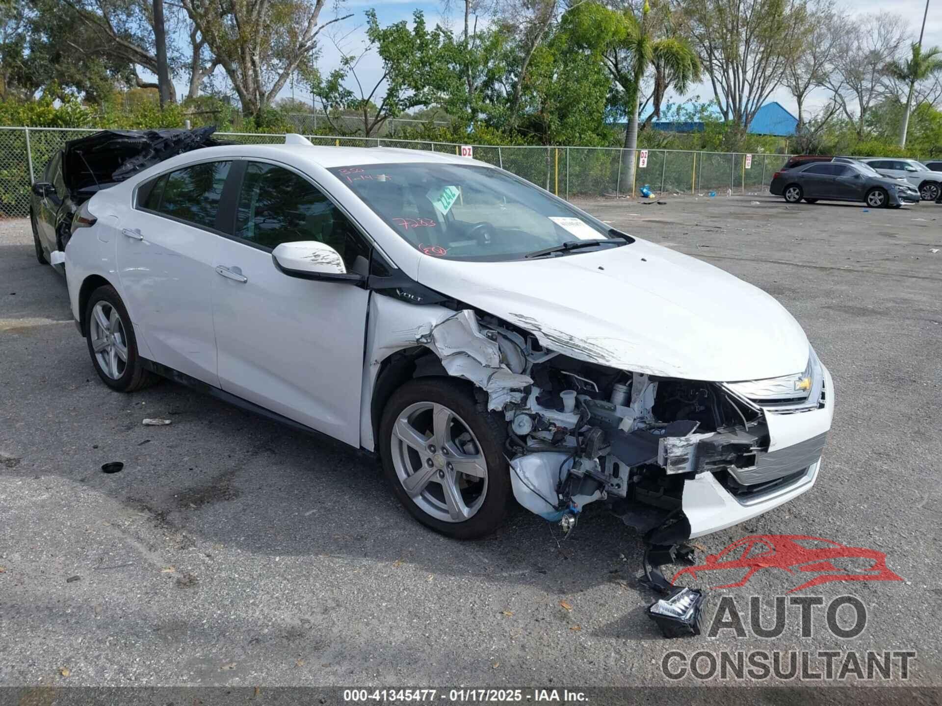 CHEVROLET VOLT 2018 - 1G1RA6S55JU157283