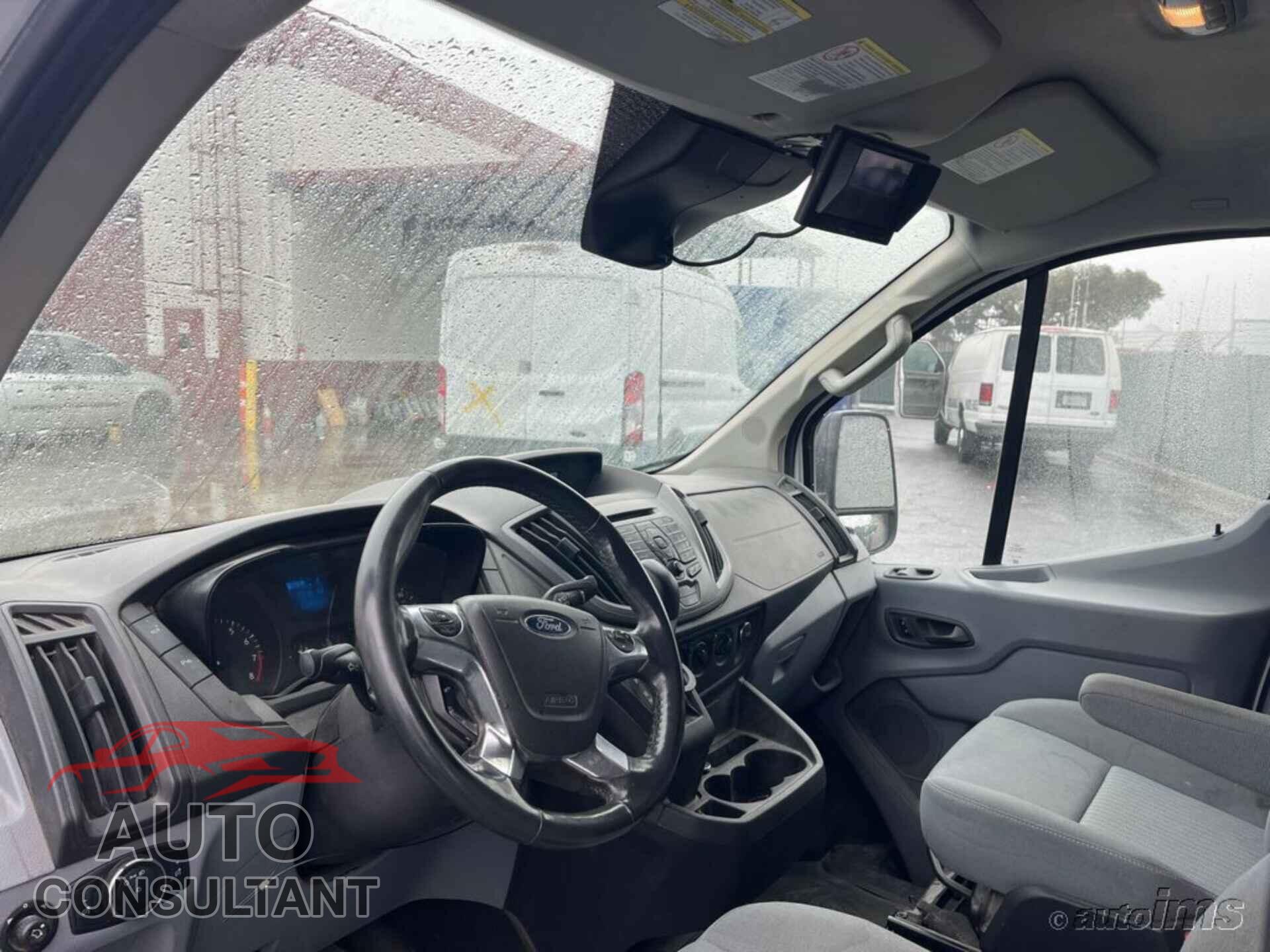 FORD TRANSIT 2015 - 1FTYE1YM1FKA96638