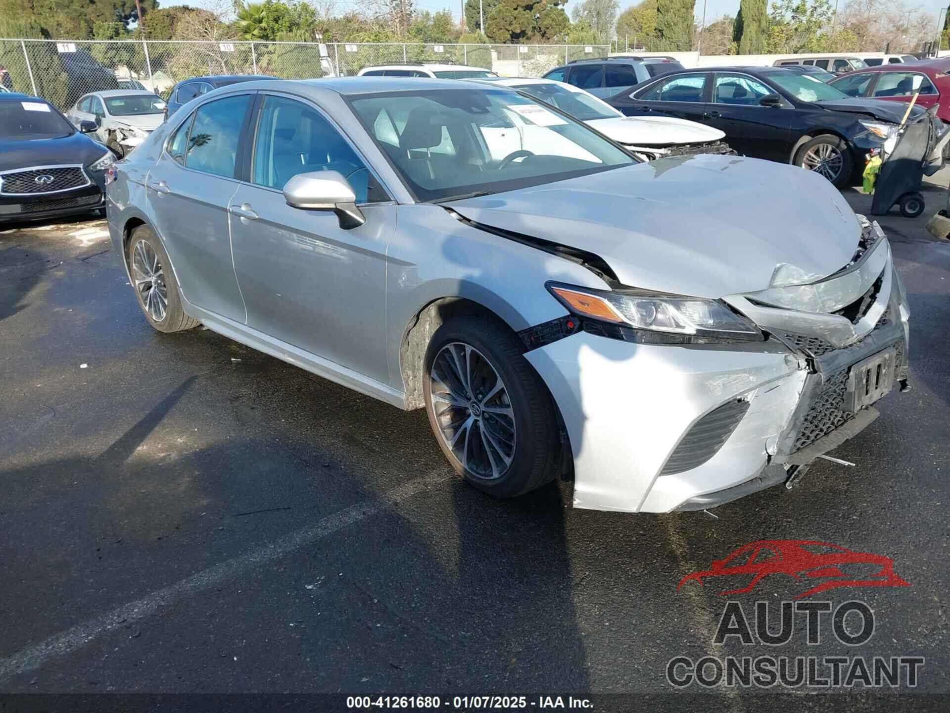 TOYOTA CAMRY 2020 - 4T1G11AK5LU323373