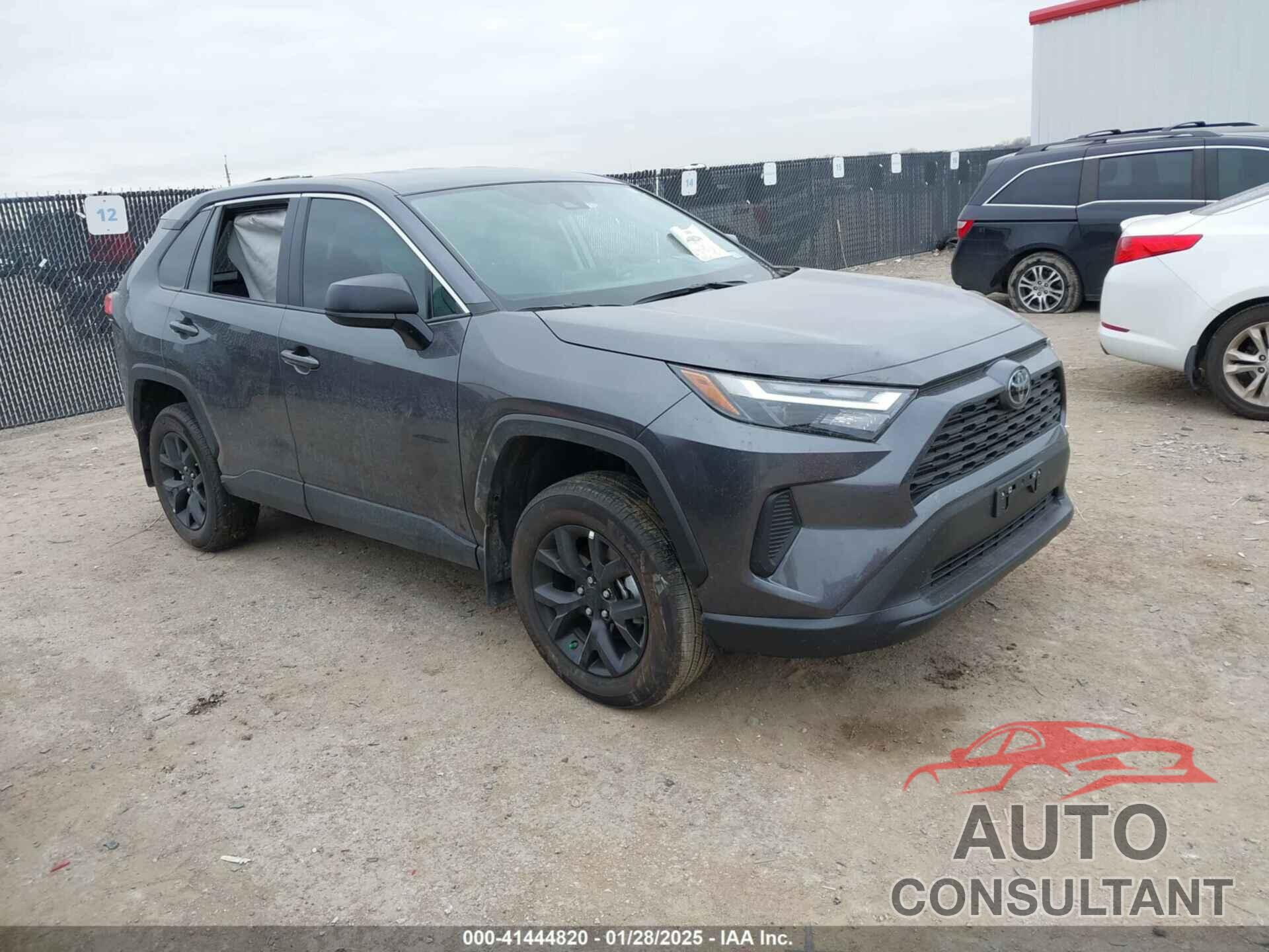 TOYOTA RAV4 2024 - 2T3H1RFV8RC301133