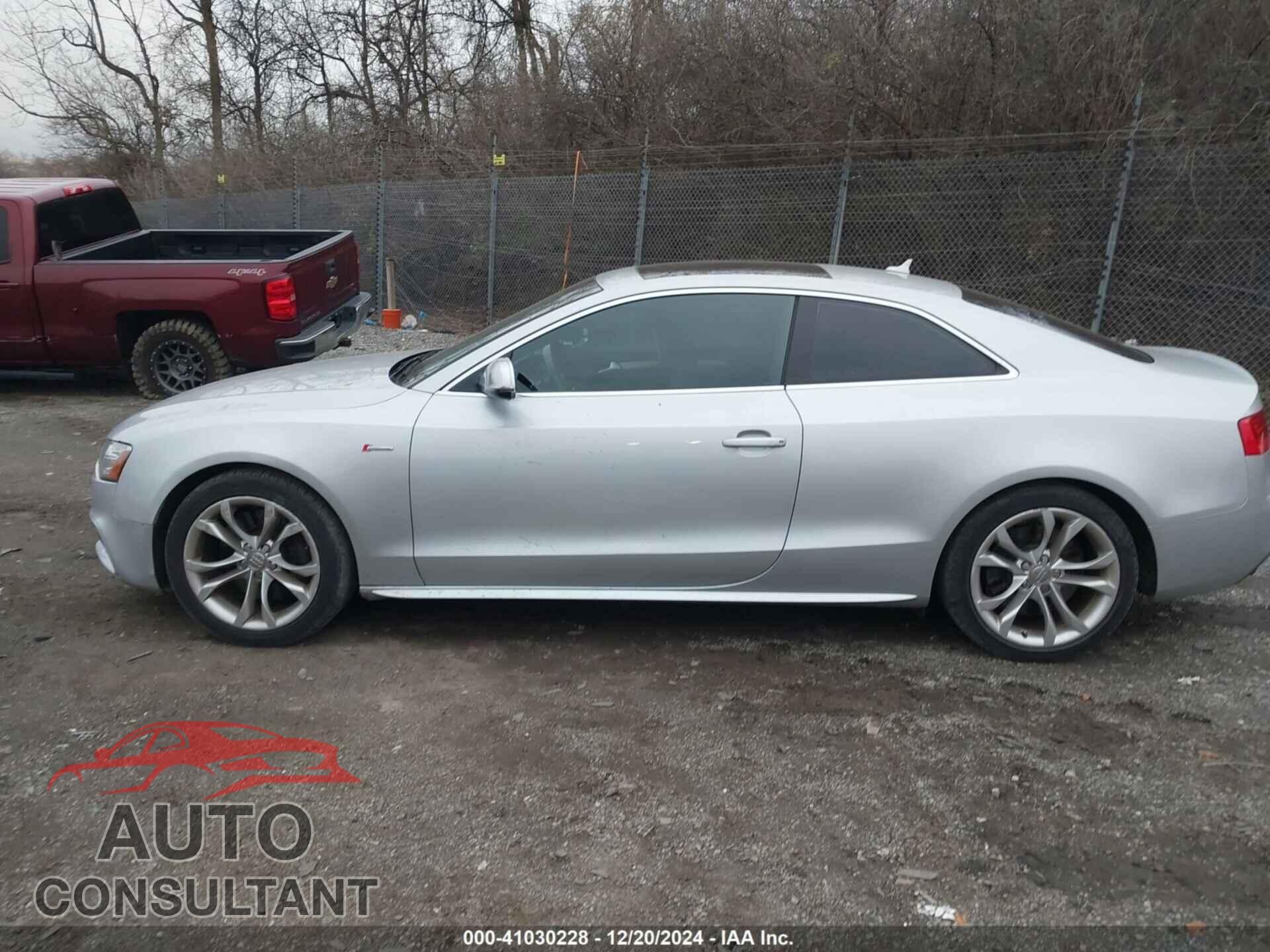 AUDI S5 2014 - WAUCGAFRXEA052061
