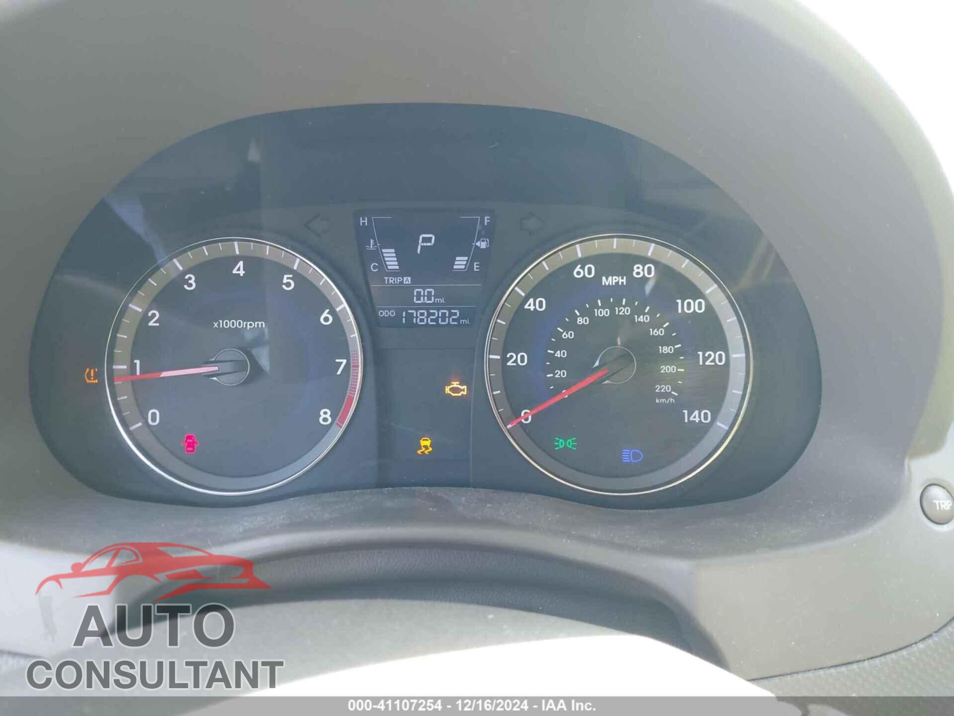 HYUNDAI ACCENT 2013 - KMHCT4AE7DU535567